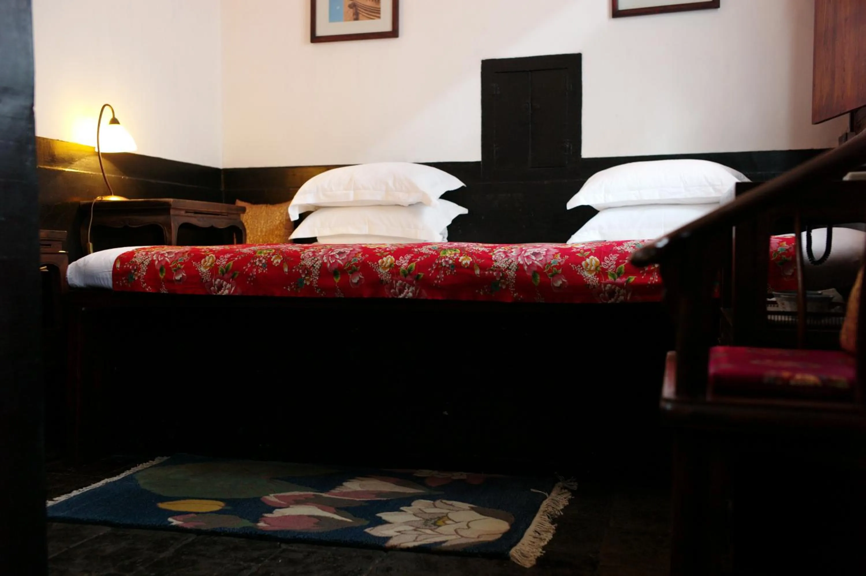 Photo of the whole room, Bed in Pingyao Yide Hotel