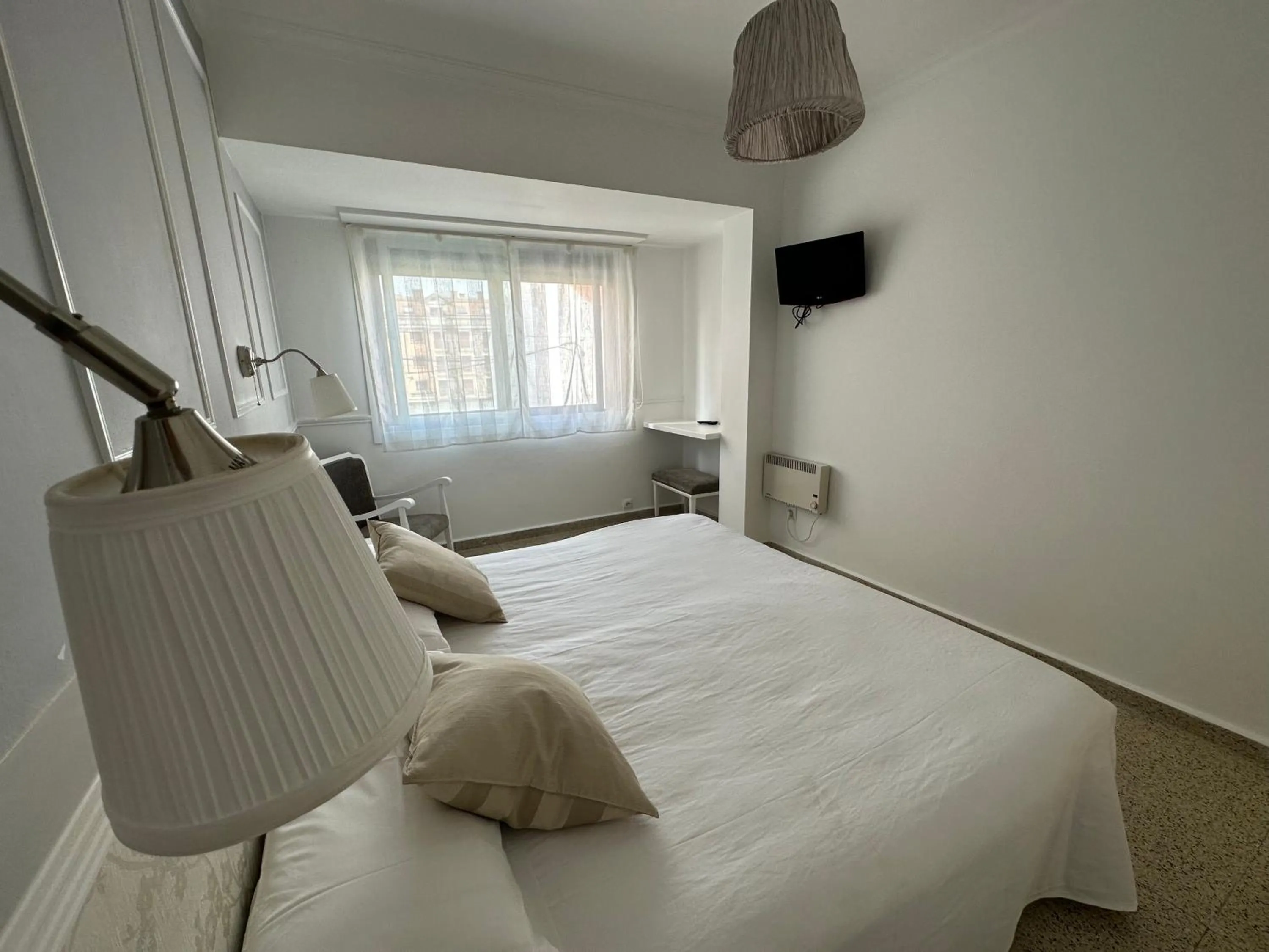 TV and multimedia in Hotel Angelito