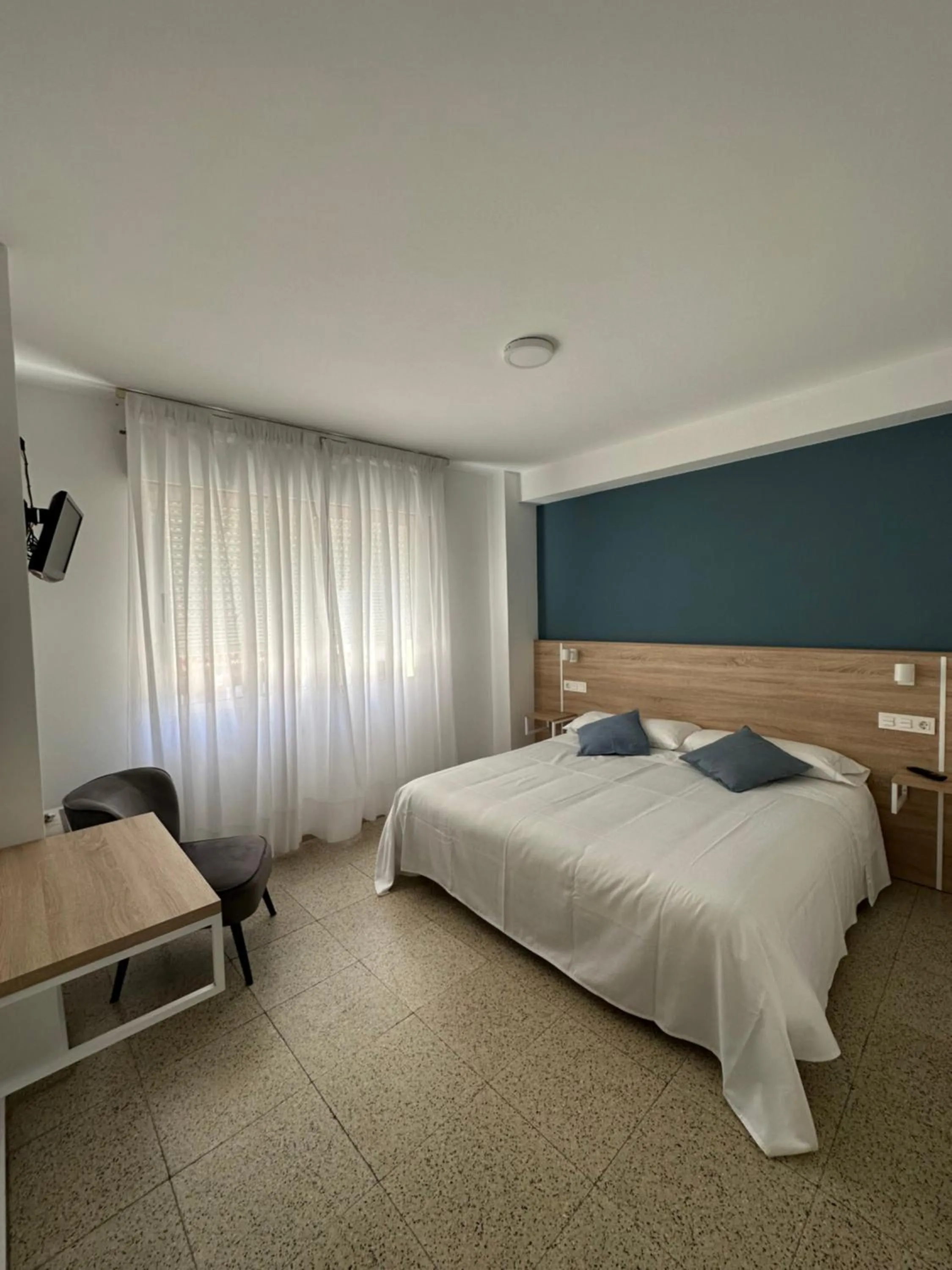 Bed in Hotel Angelito