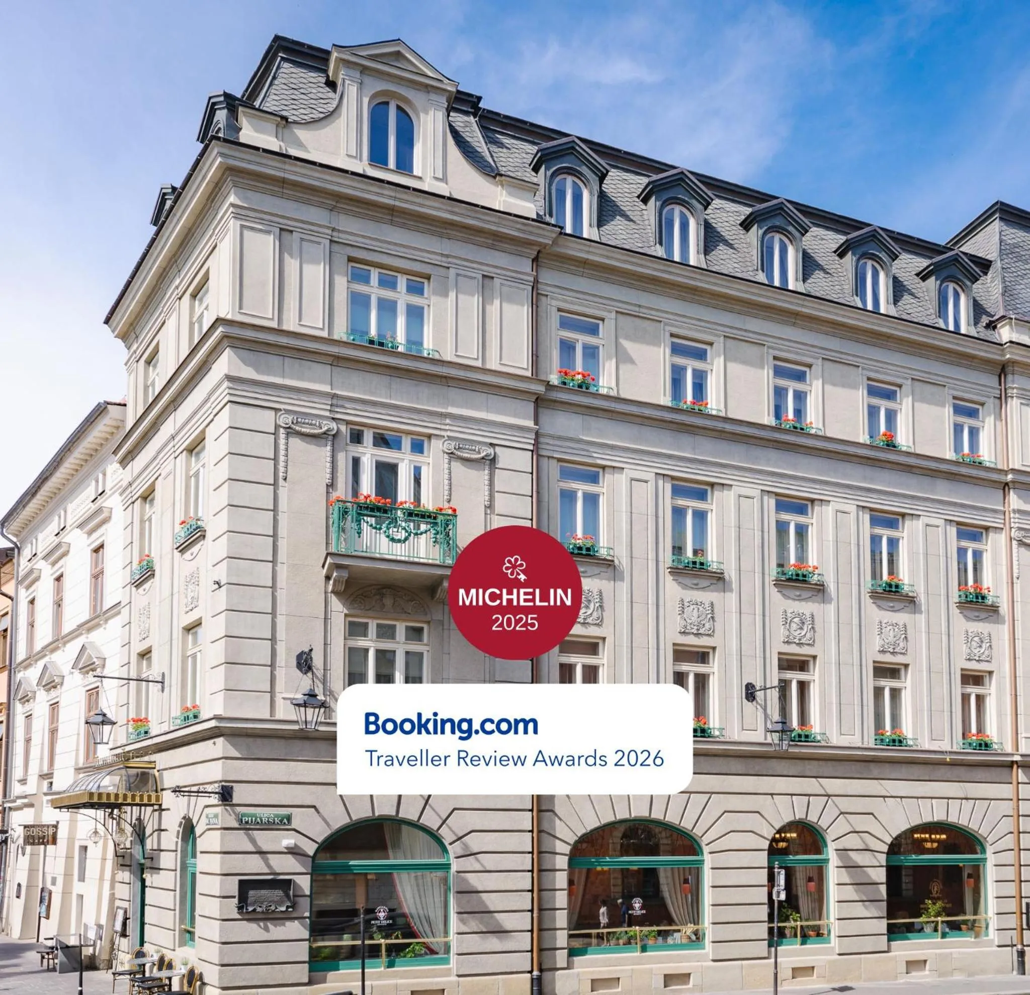 Property building in Hotel H15 Francuski Old Town - Destigo Hotels