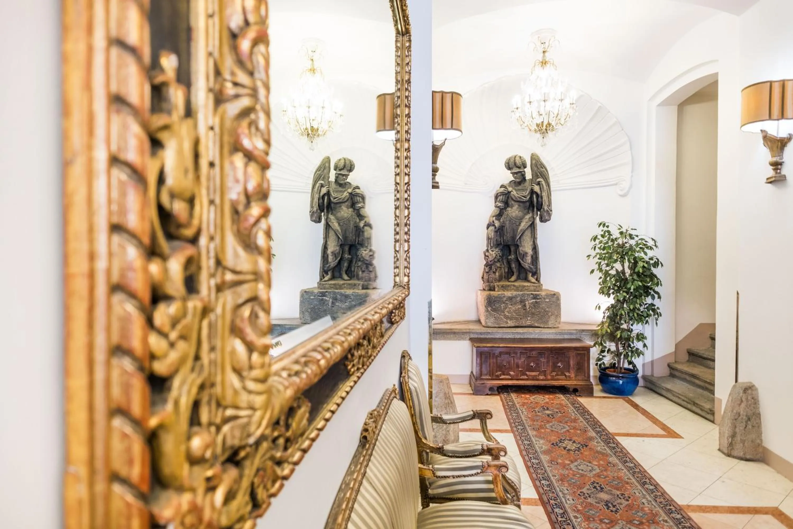 Property building in Charles Bridge Palace