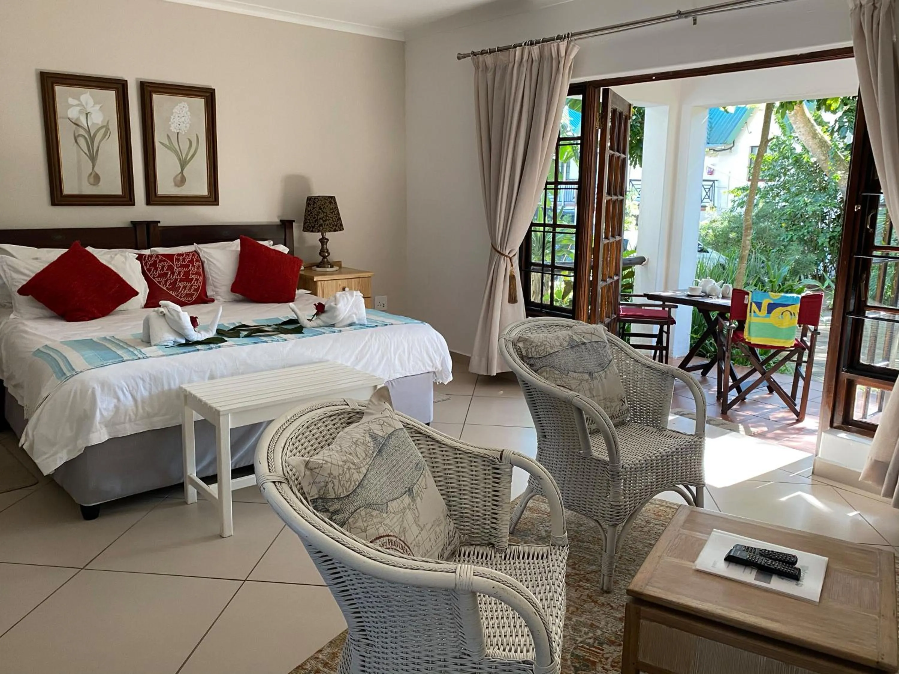 Photo of the whole room, Bed in St Lucia Eco Lodge