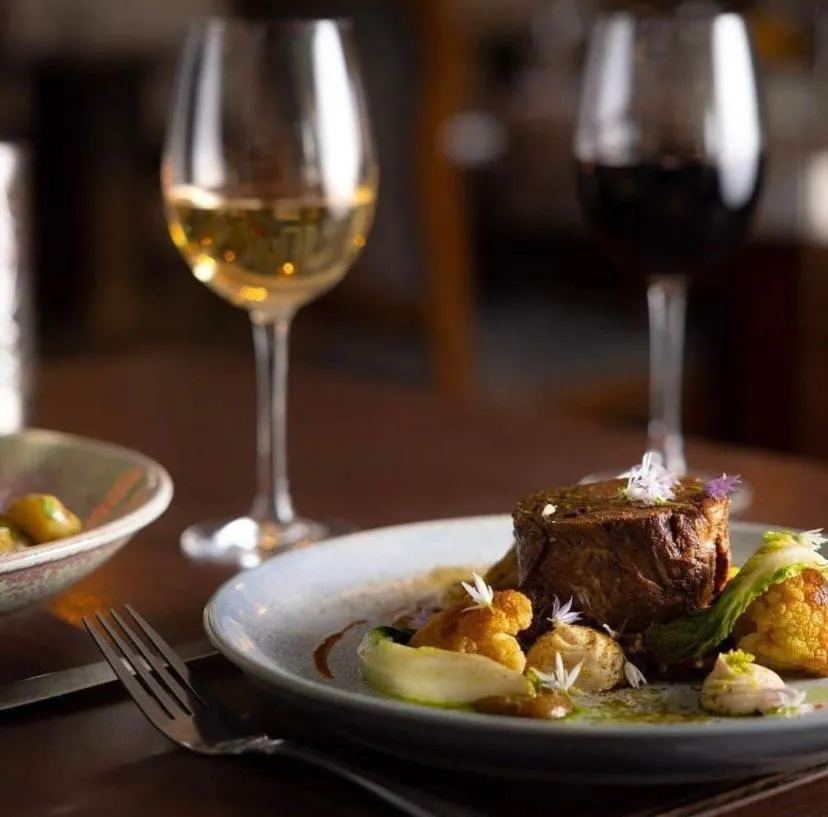 Restaurant/places to eat in Corbett Court