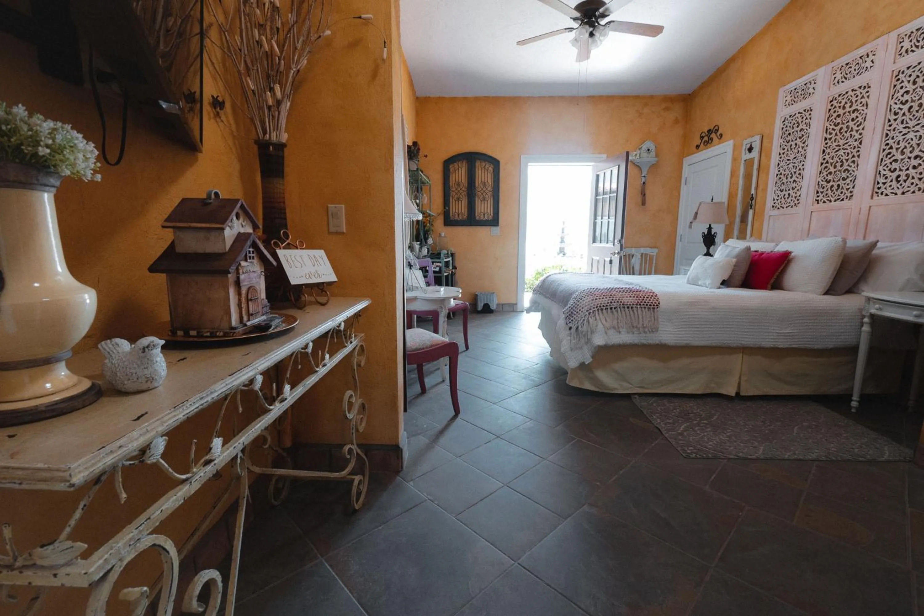 Bed in Viña Calabria