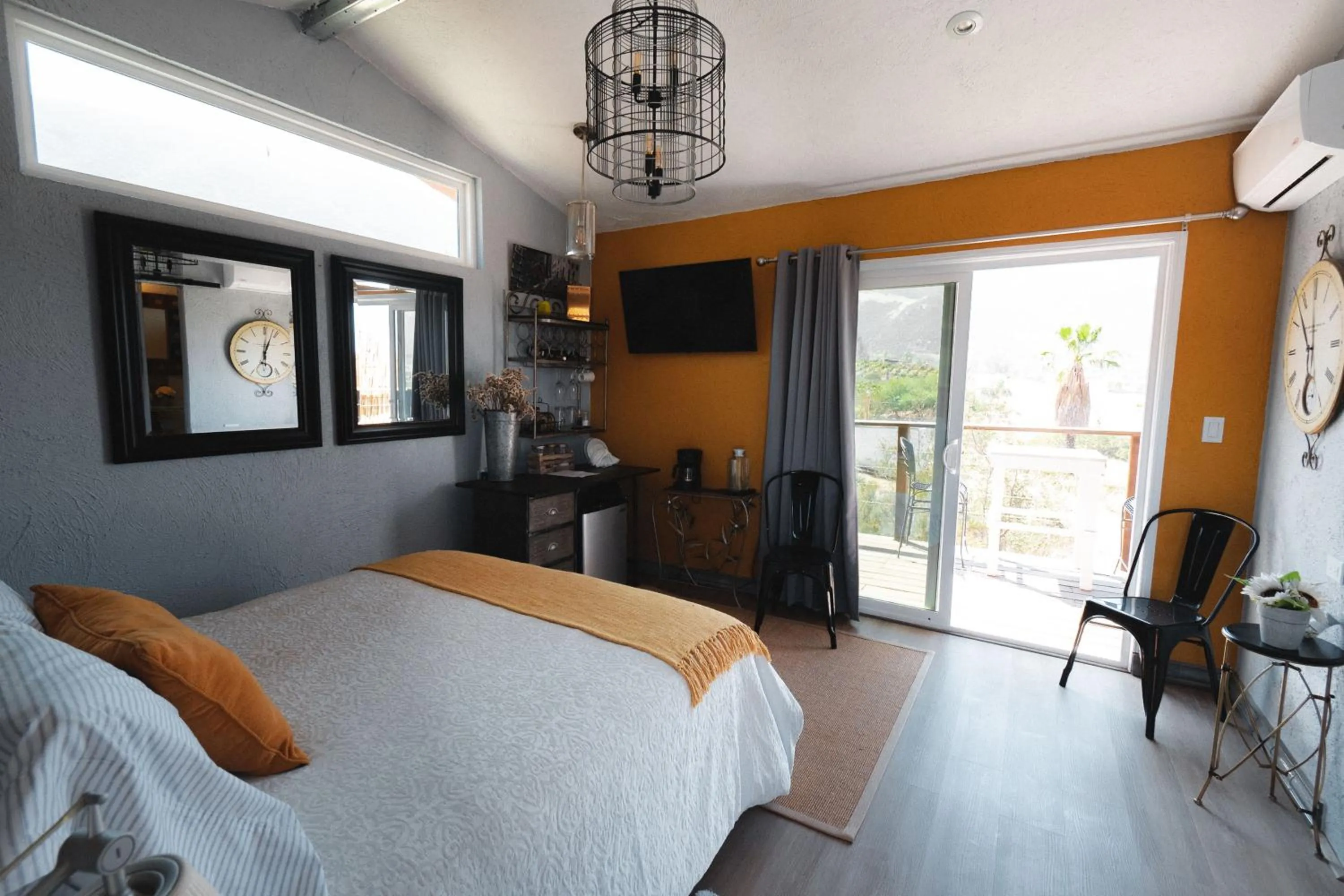 Photo of the whole room in Viña Calabria