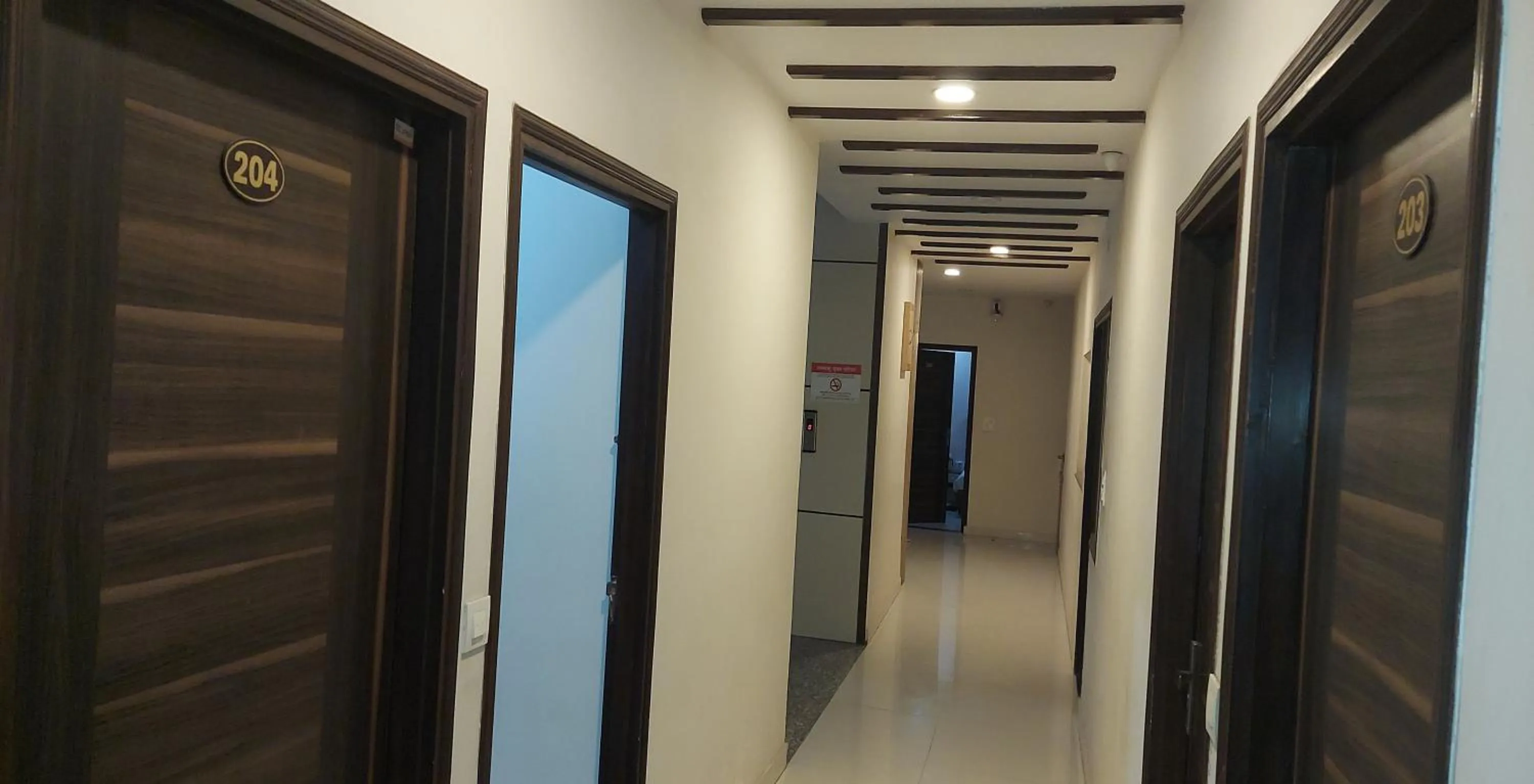 Property building in Hotel Reeve Inn