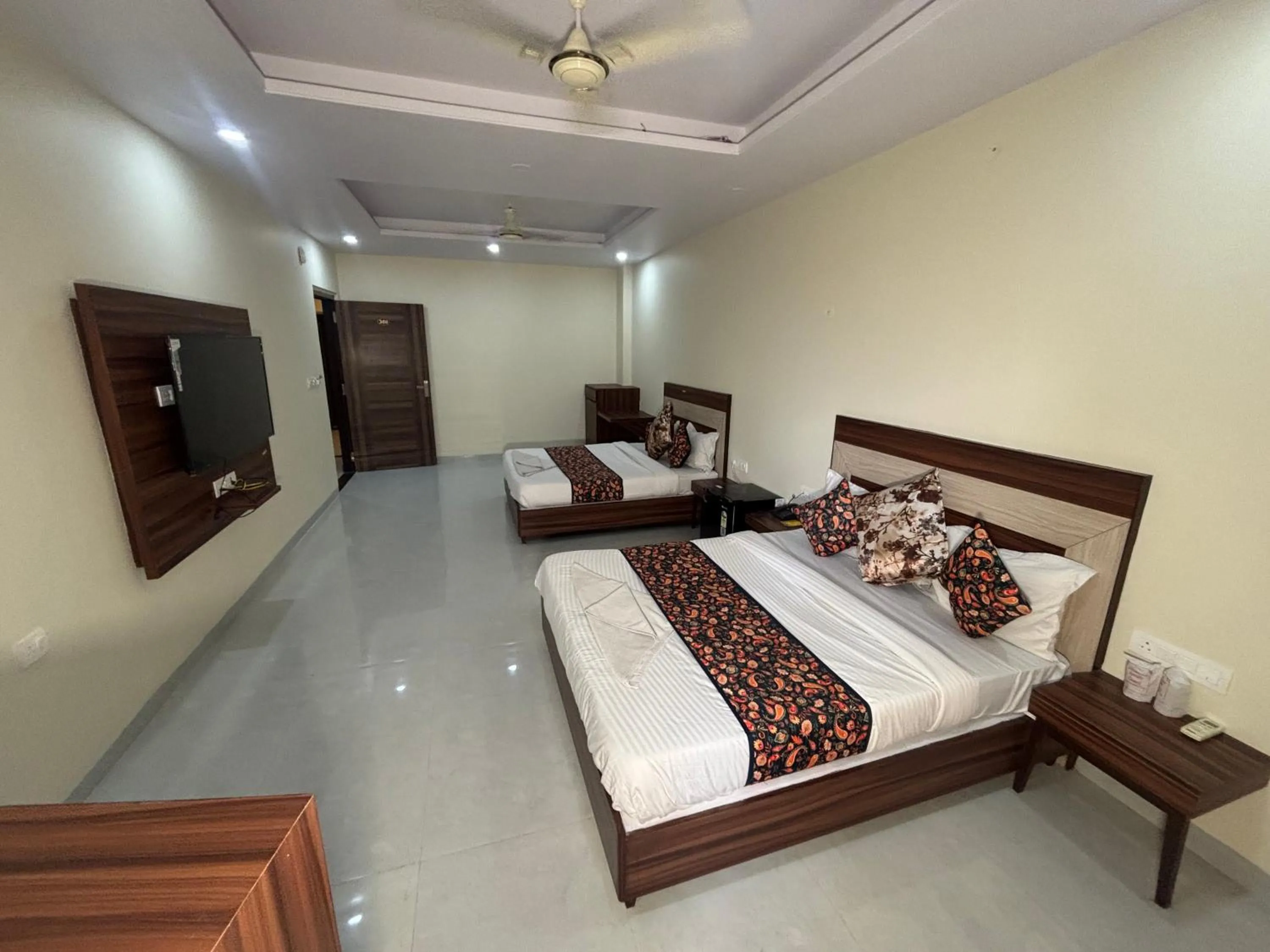 Bedroom, Bed in Hotel Reeve Inn