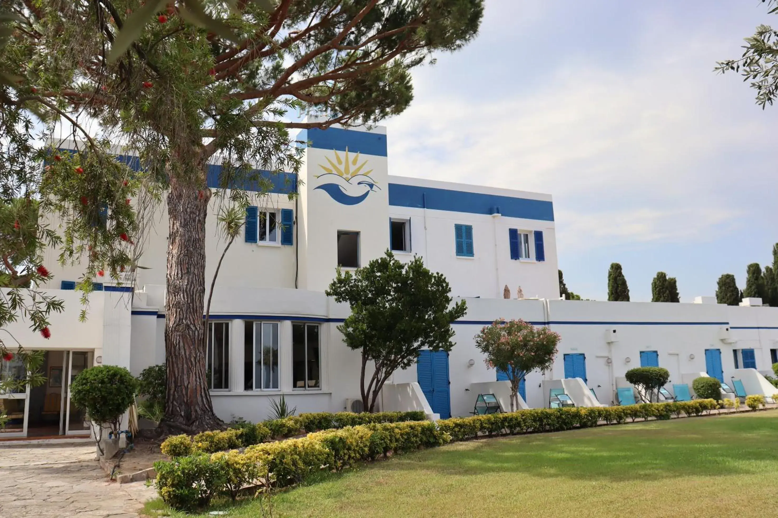 Property building in Hotel Bellevue Property building in Hotel Bellevue