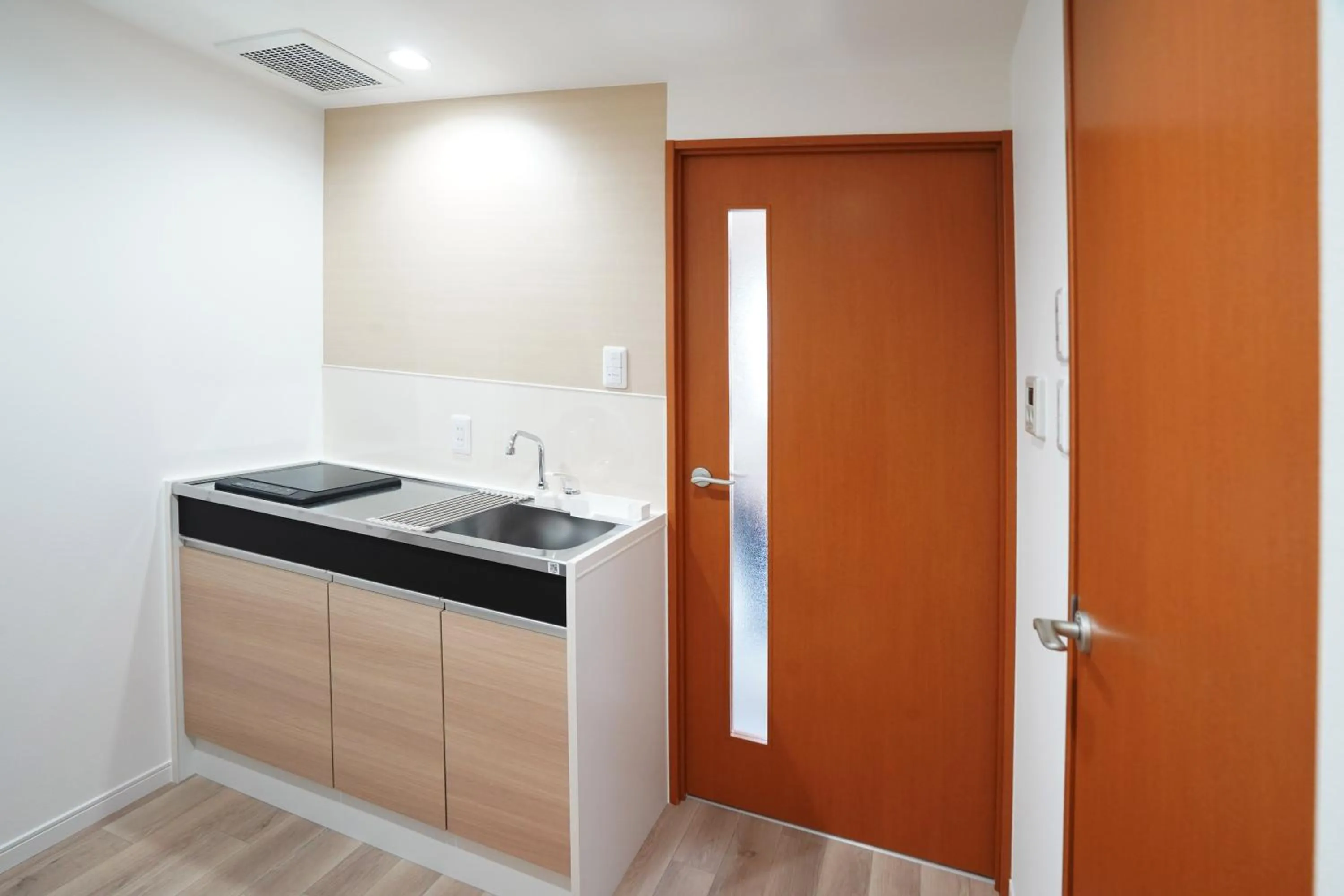 Kitchen or kitchenette in Hotel New Gaea Yakuin