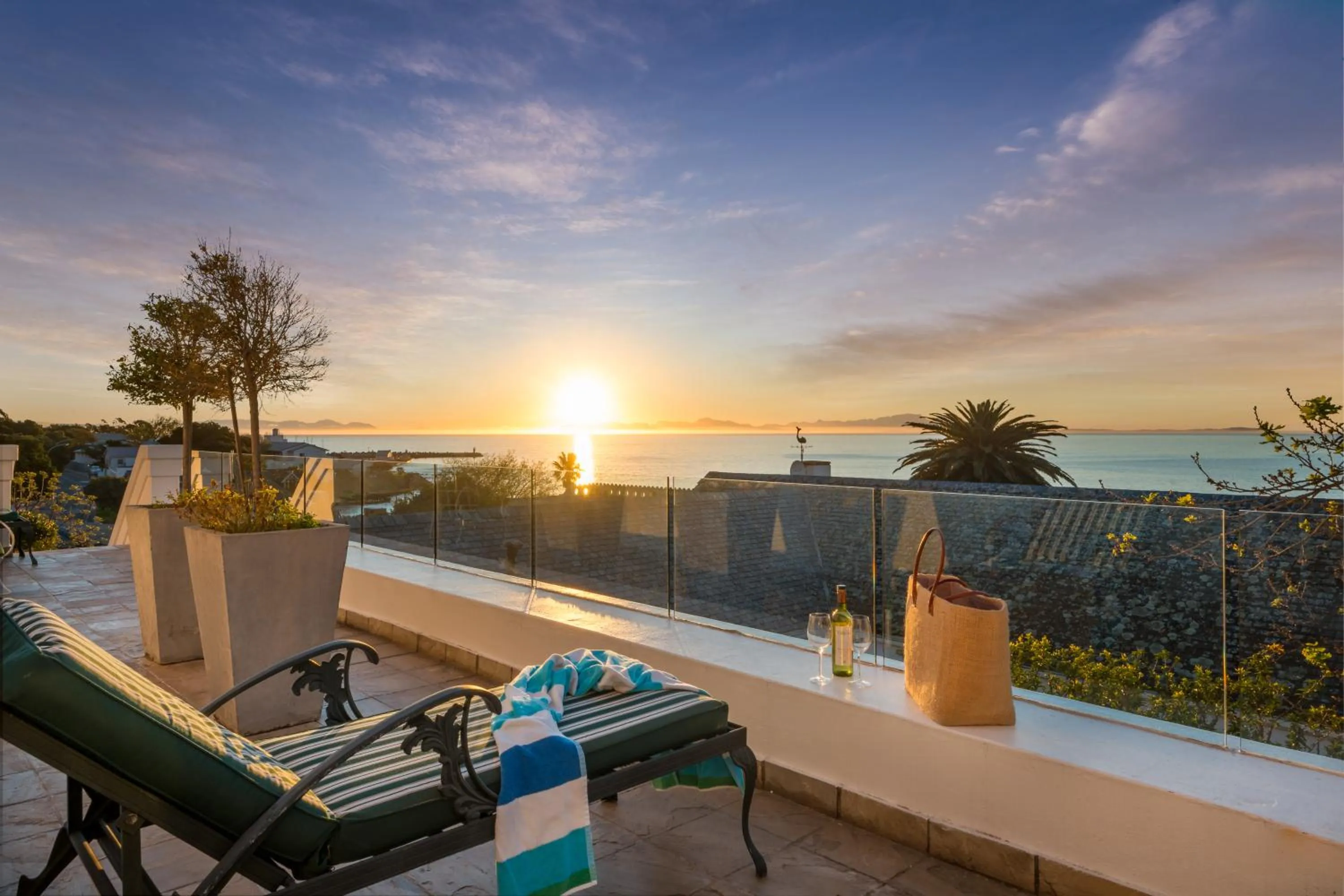 Patio in Manor on the Bay
