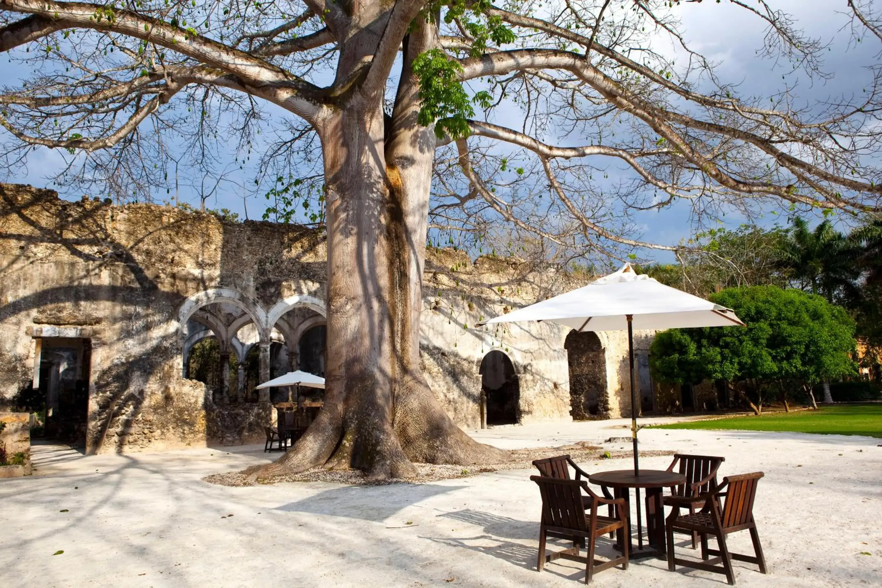 Property building in Hacienda Uayamon Property building in Hacienda Uayamon