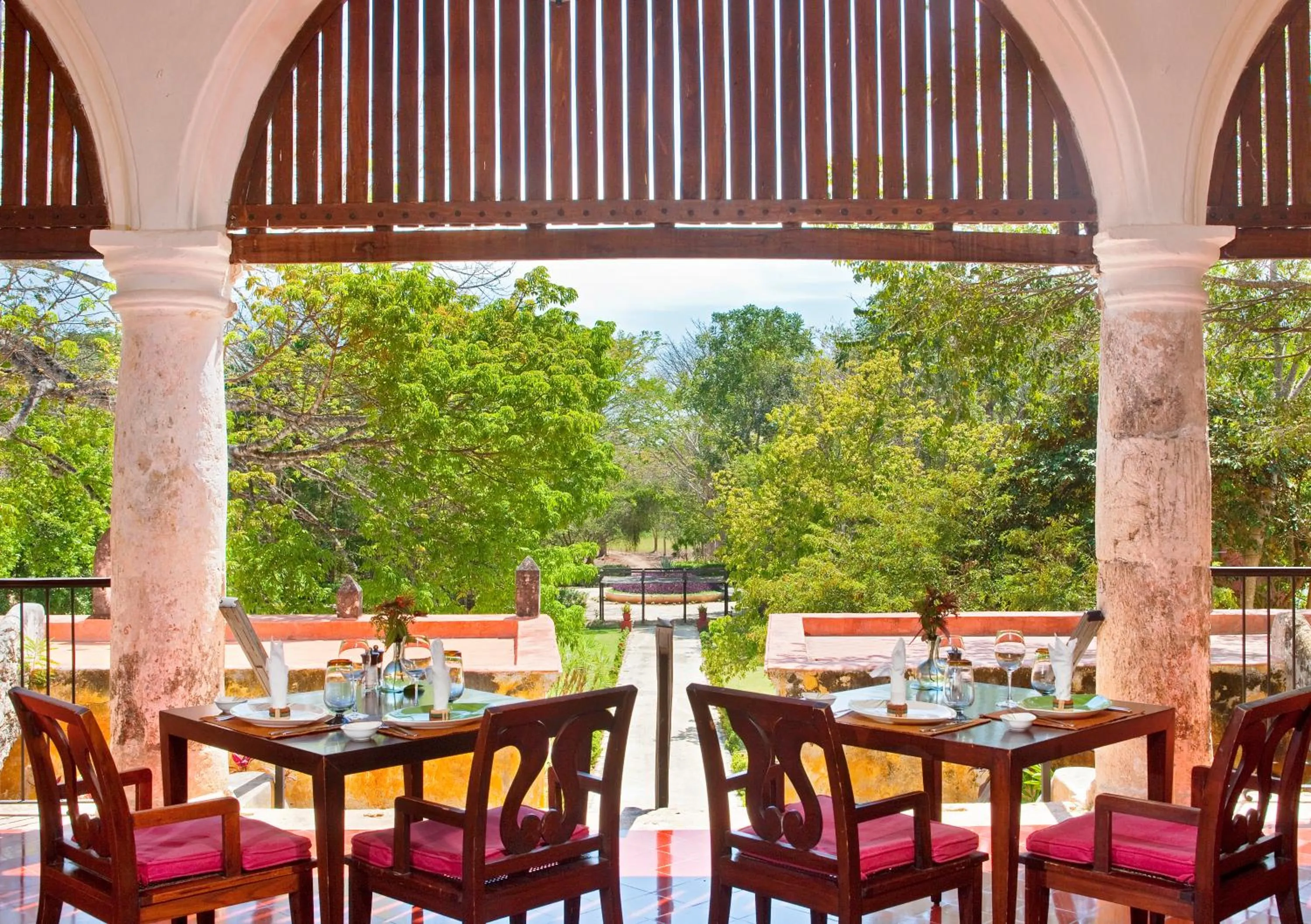 Restaurant/places to eat in Hacienda Uayamon