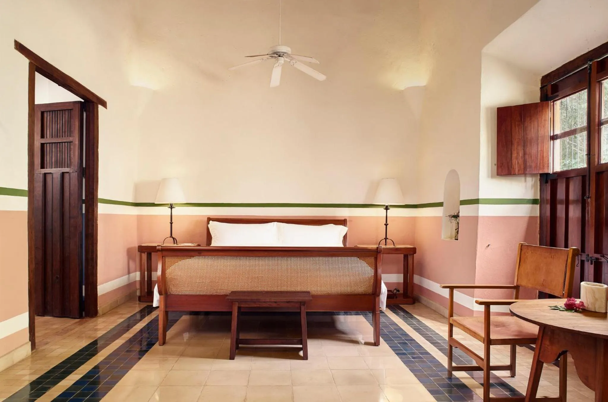 Photo of the whole room, Bed in Hacienda San Jose Cholul
