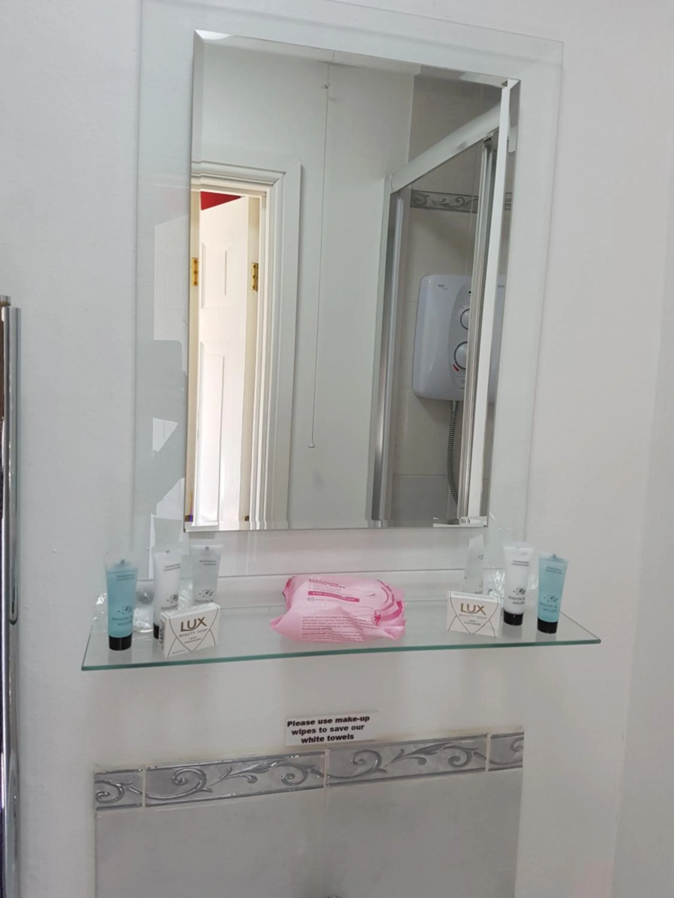 Riverside Guest House