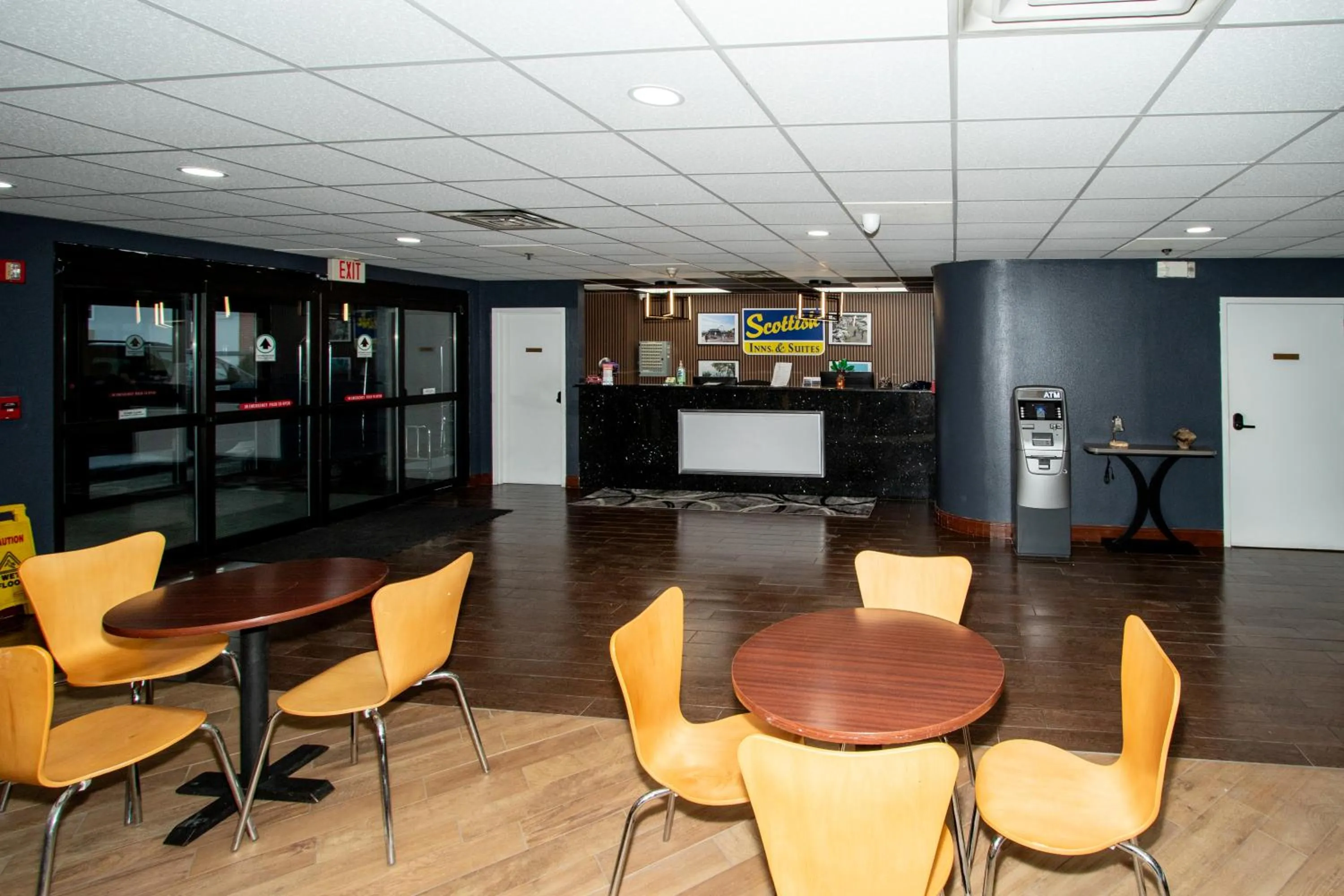 Lobby or reception in Motel 6-Harrisburg, PA - Hershey North