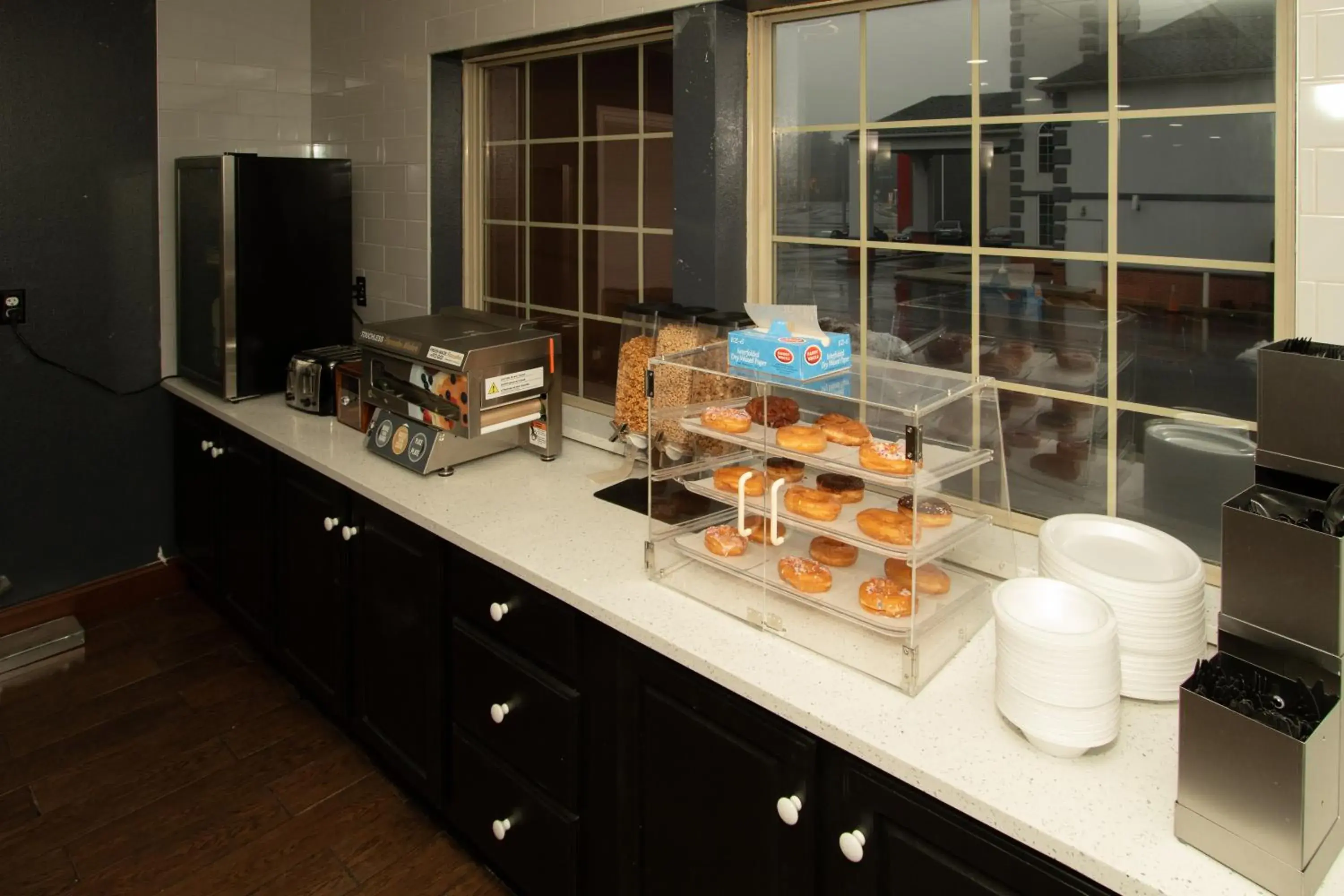 Breakfast in Scottish Inns & Suites - North Hershey Breakfast in Scottish Inns & Suites - North Hershey