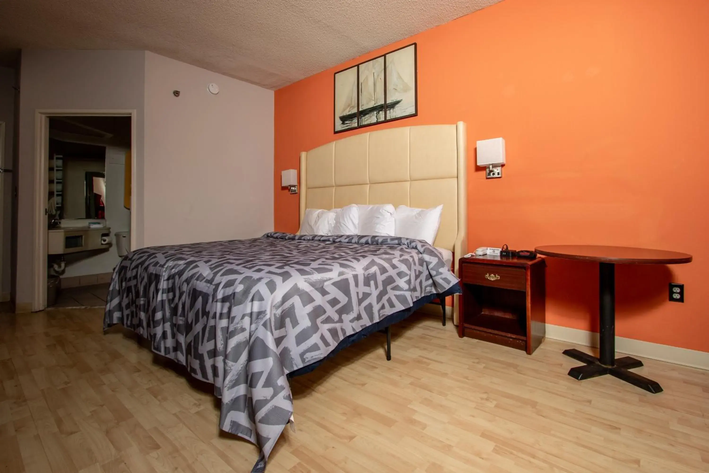 Bedroom, Bed in Scottish Inns & Suites - North Hershey Bedroom, Bed in Scottish Inns & Suites - North Hershey