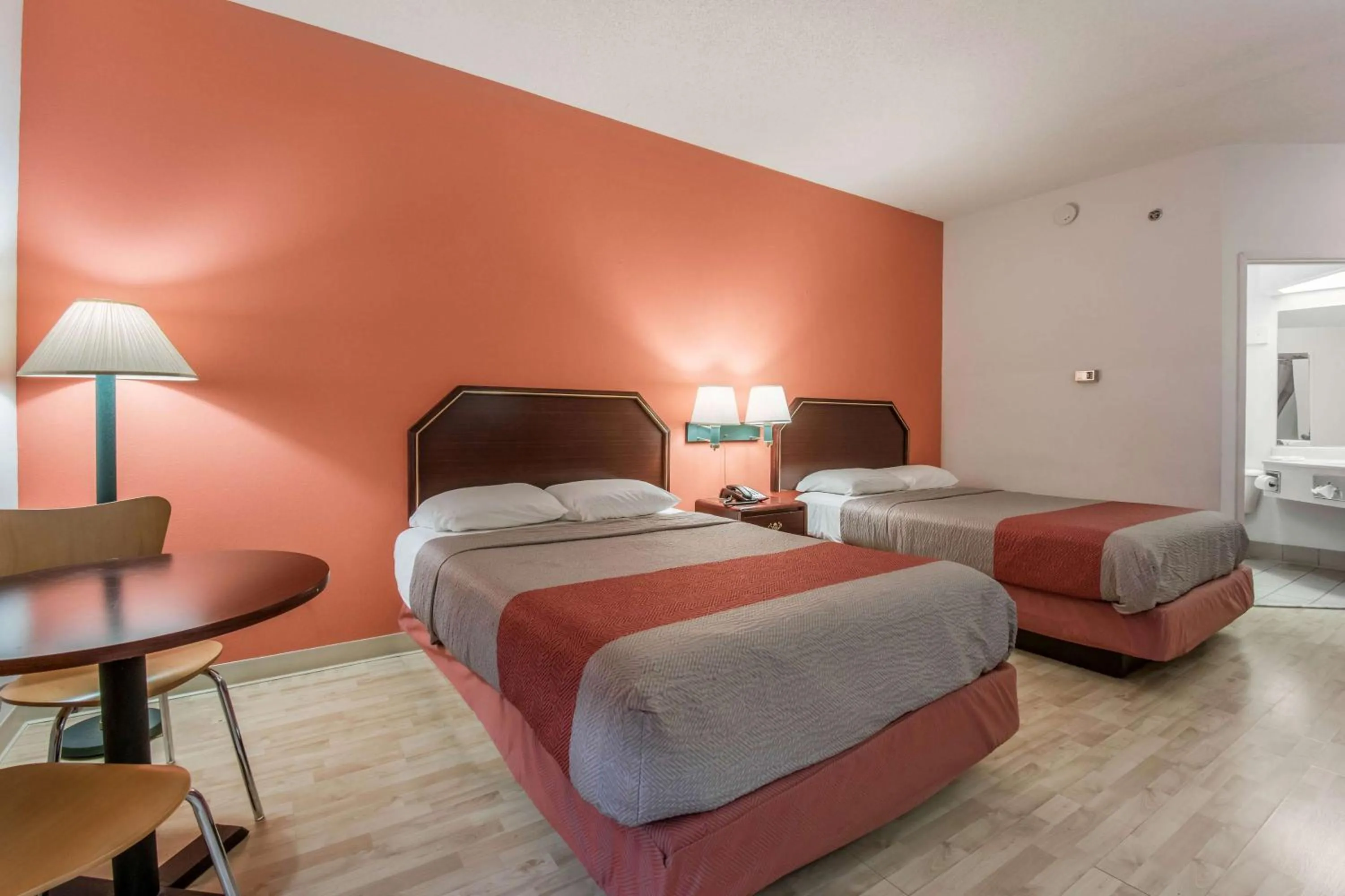 Photo of the whole room, Bed in Motel 6-Harrisburg, PA - Hershey North