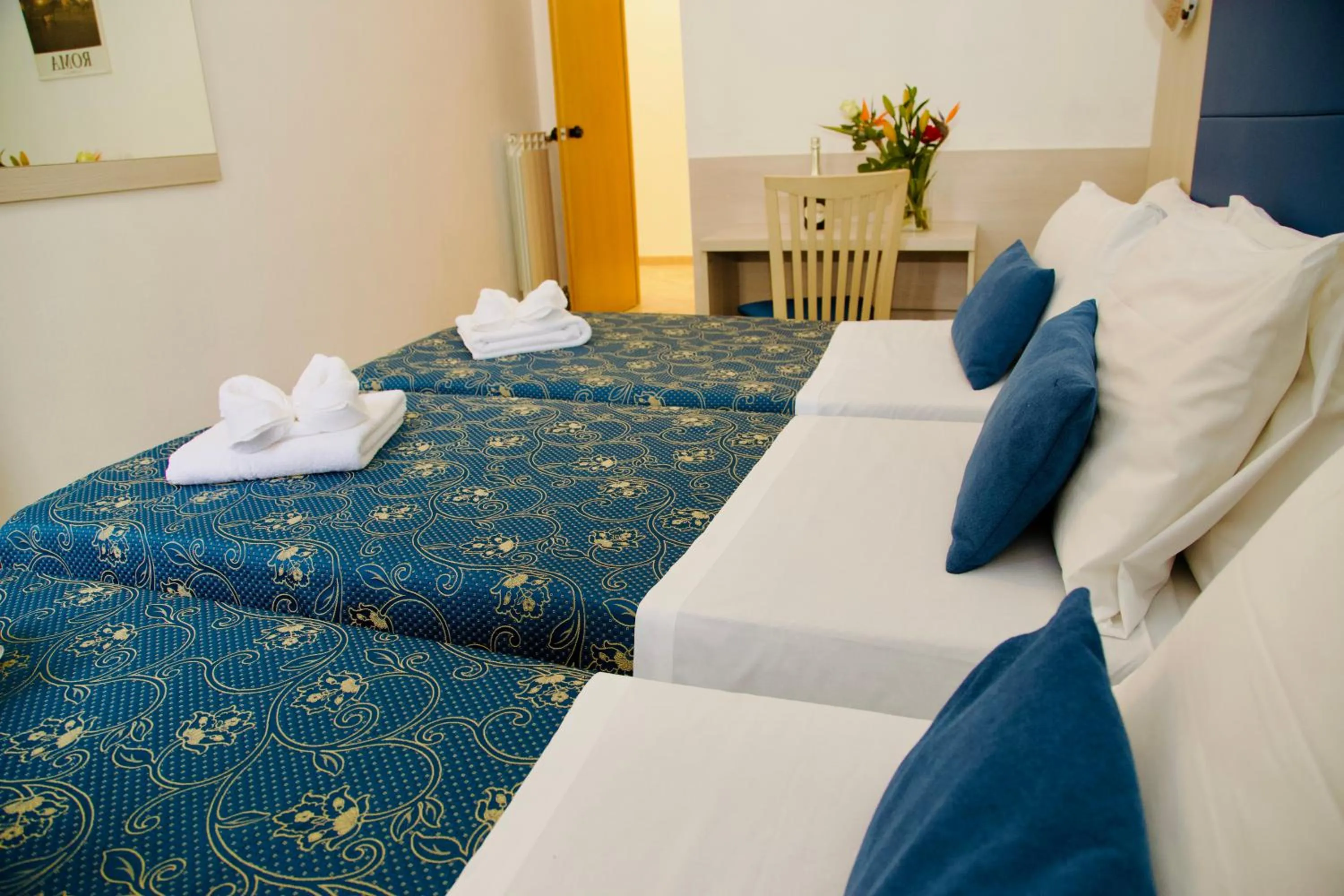 Bed in Albergo Marechiaro