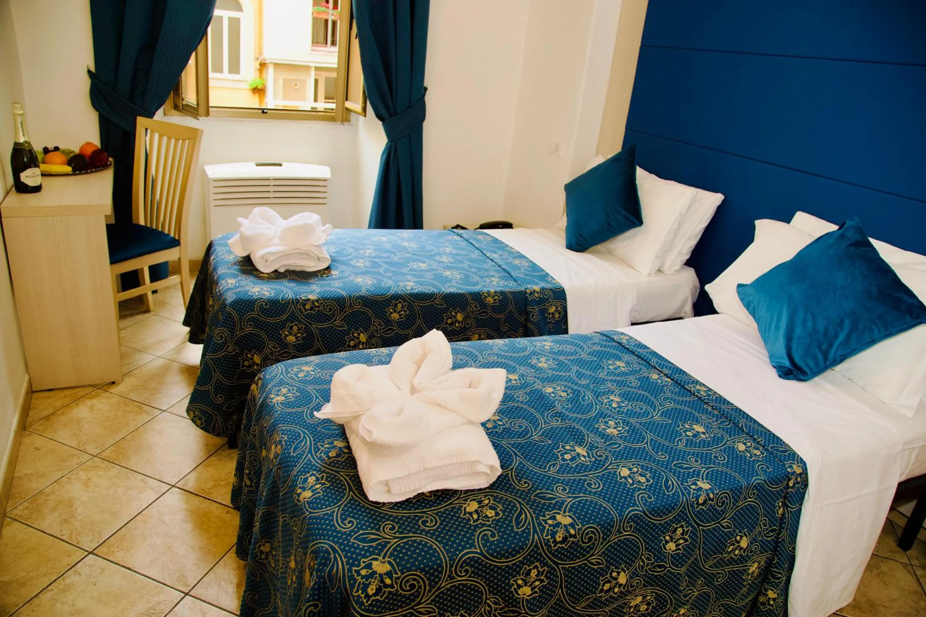 Bed in Albergo Marechiaro