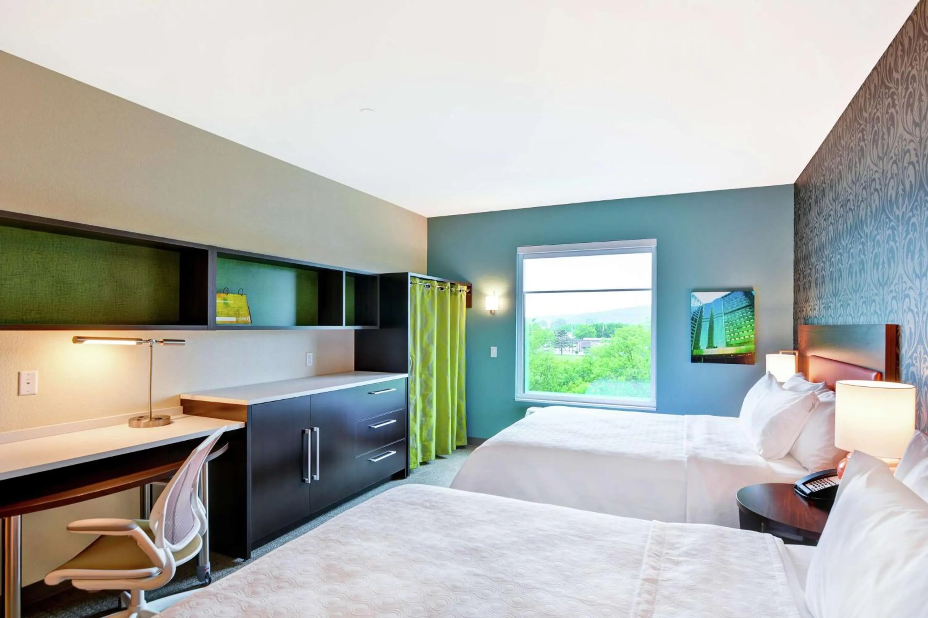 Bedroom, Bed in Home2 Suites by Hilton Rochester Mayo Clinic Area