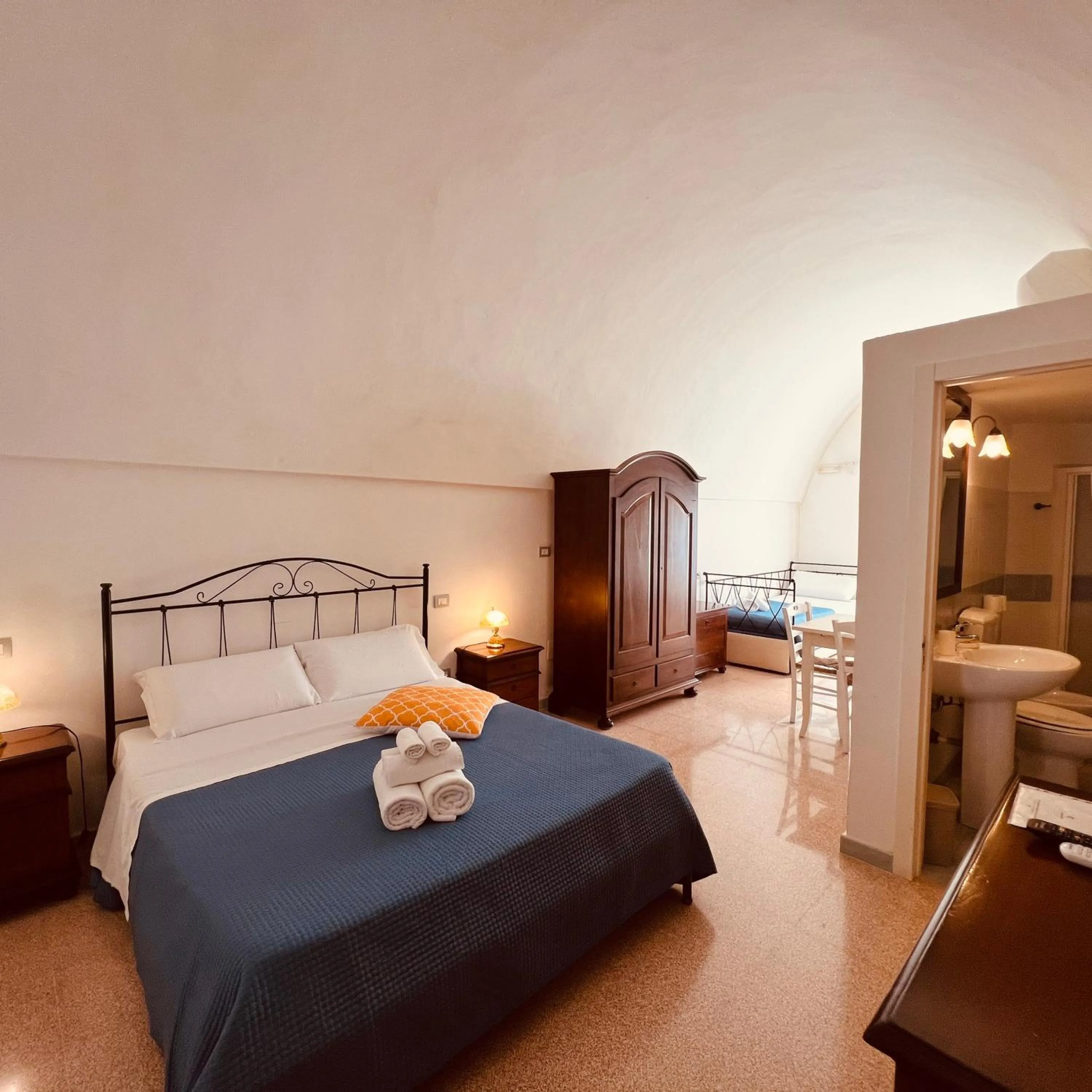 Bed in Villa Raffaella