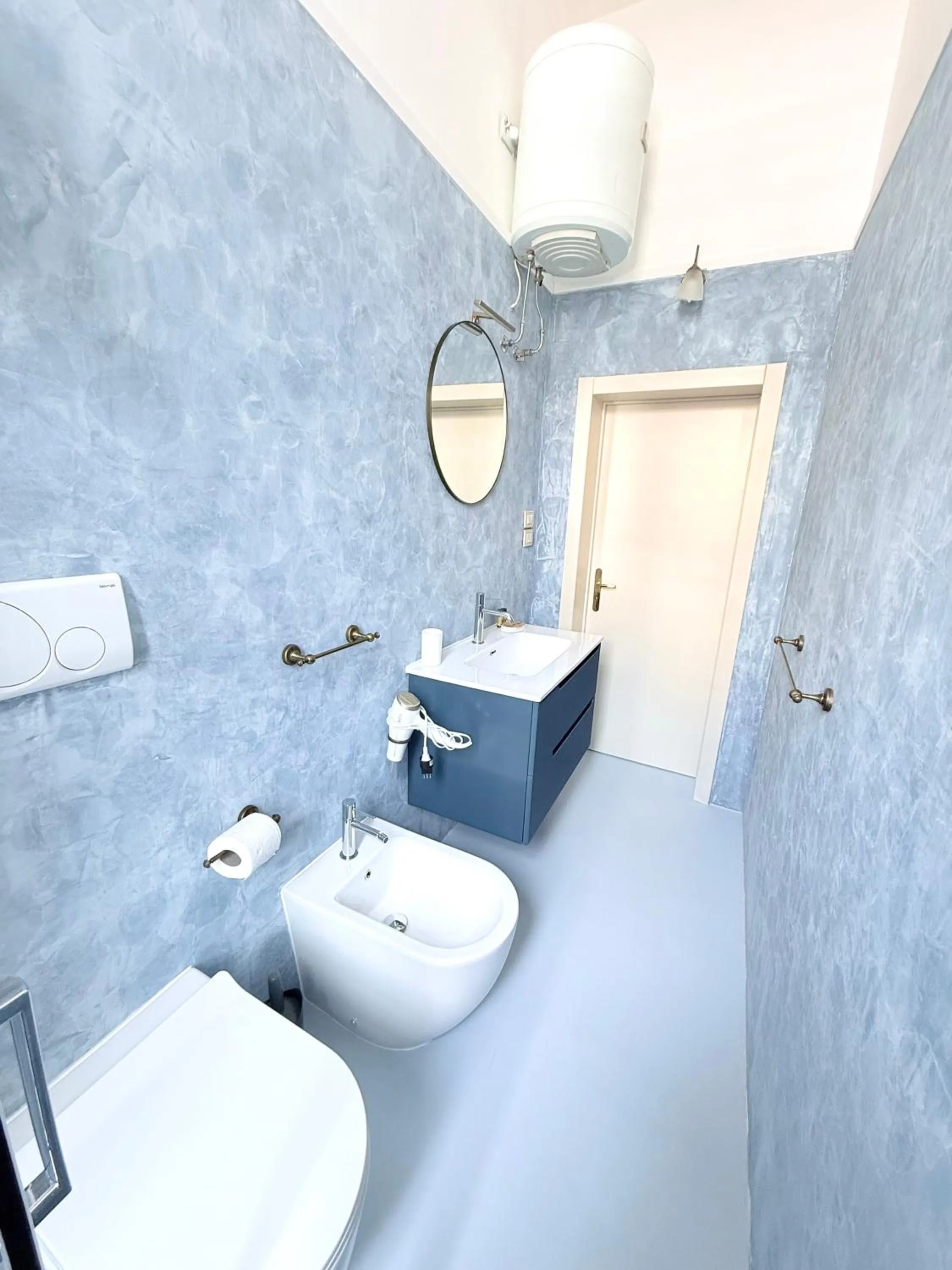 Toilet in Villa Raffaella