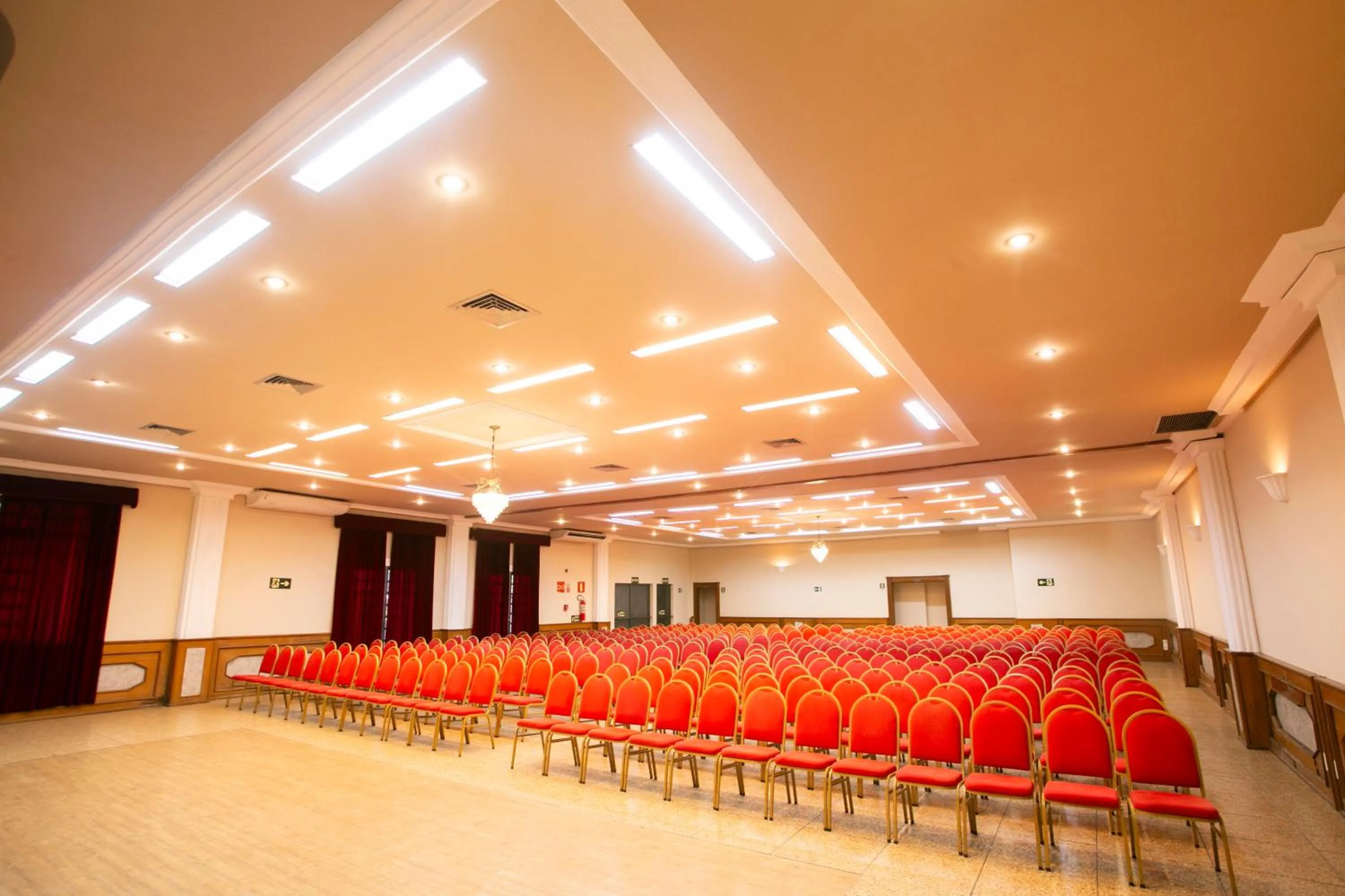 Meeting/conference room in Hotel Dona Beja