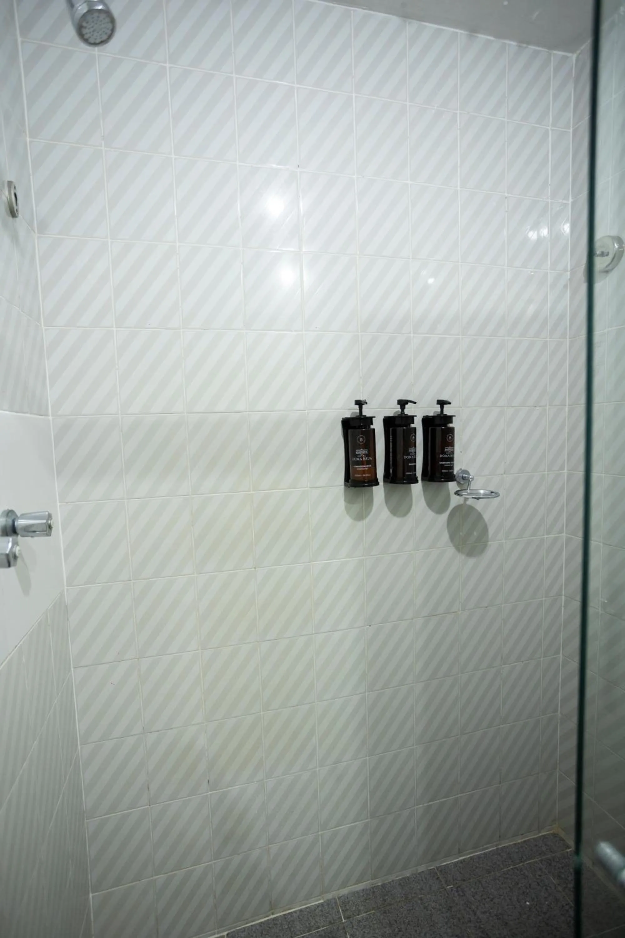 Bathroom in Hotel Dona Beja