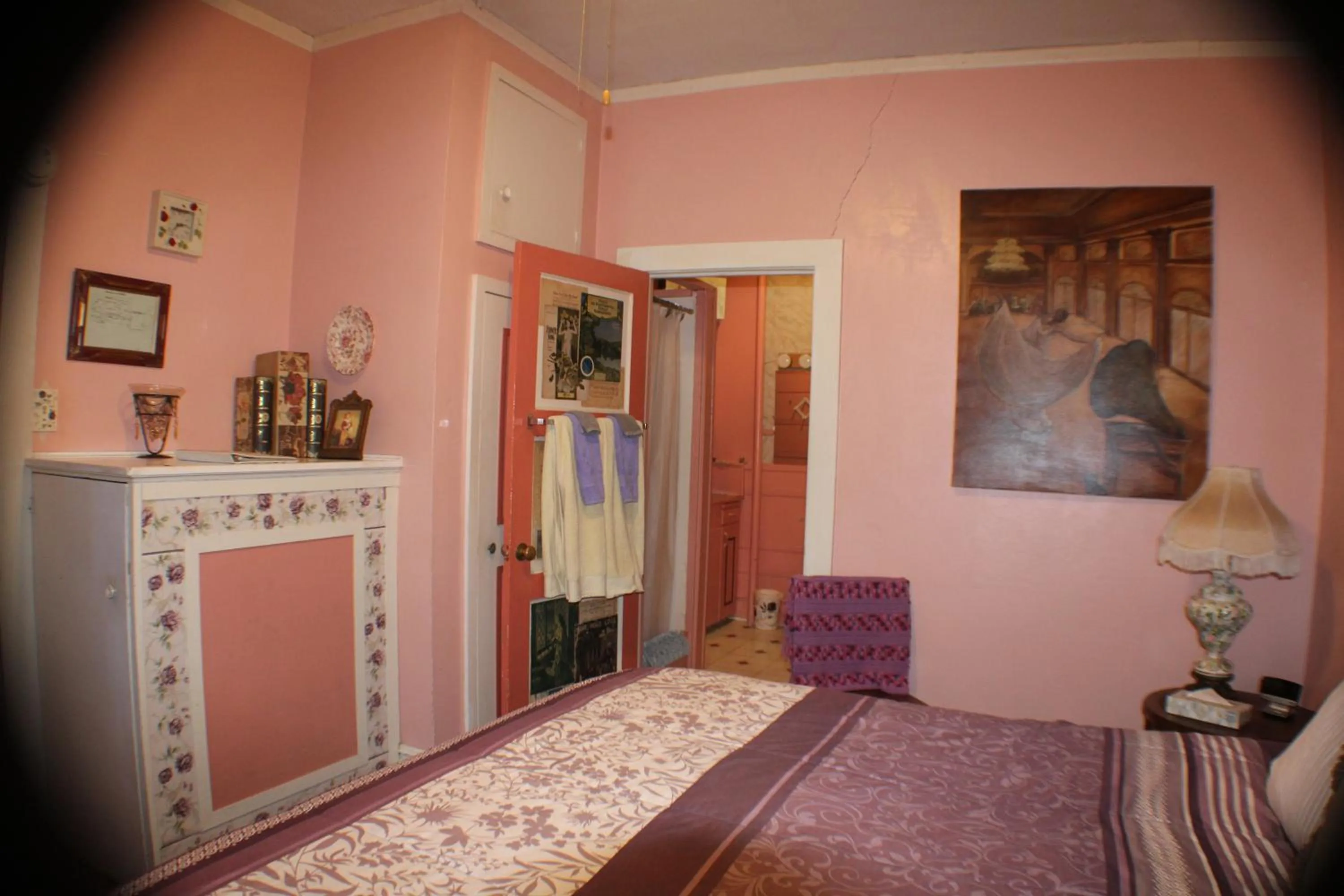 Bed in The Inn at Castle Rock