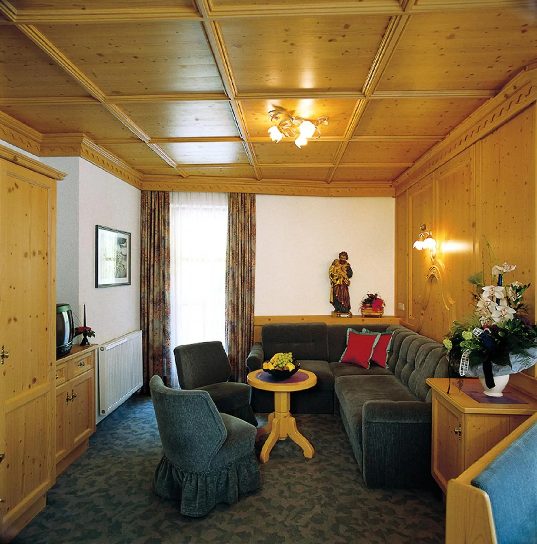 Photo of the whole room in Sportapart Garni Mallaun