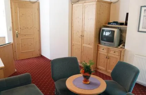 Photo of the whole room in Sportapart Garni Mallaun