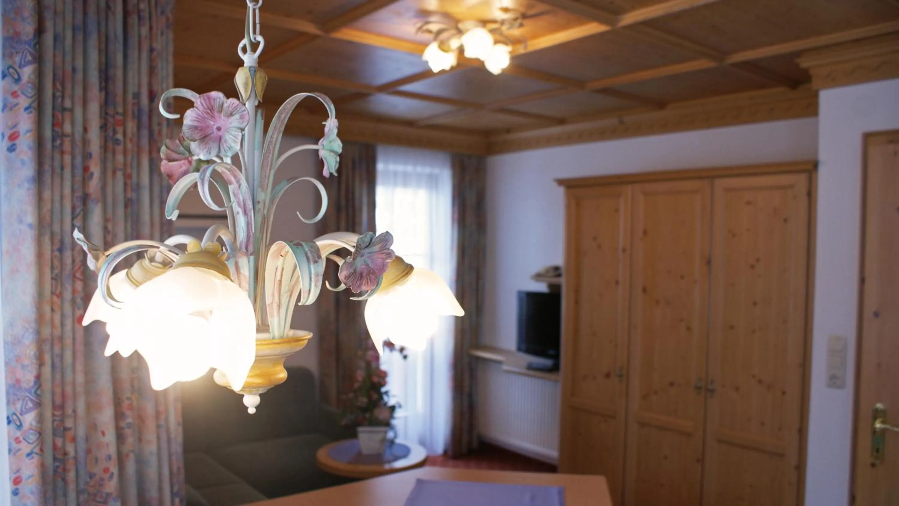 Decorative detail in Sportapart Garni Mallaun