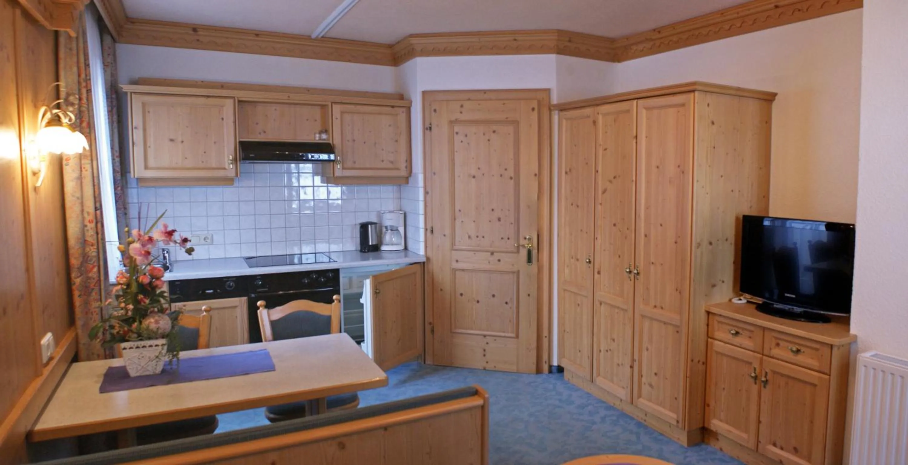 Kitchen or kitchenette in Sportapart Garni Mallaun