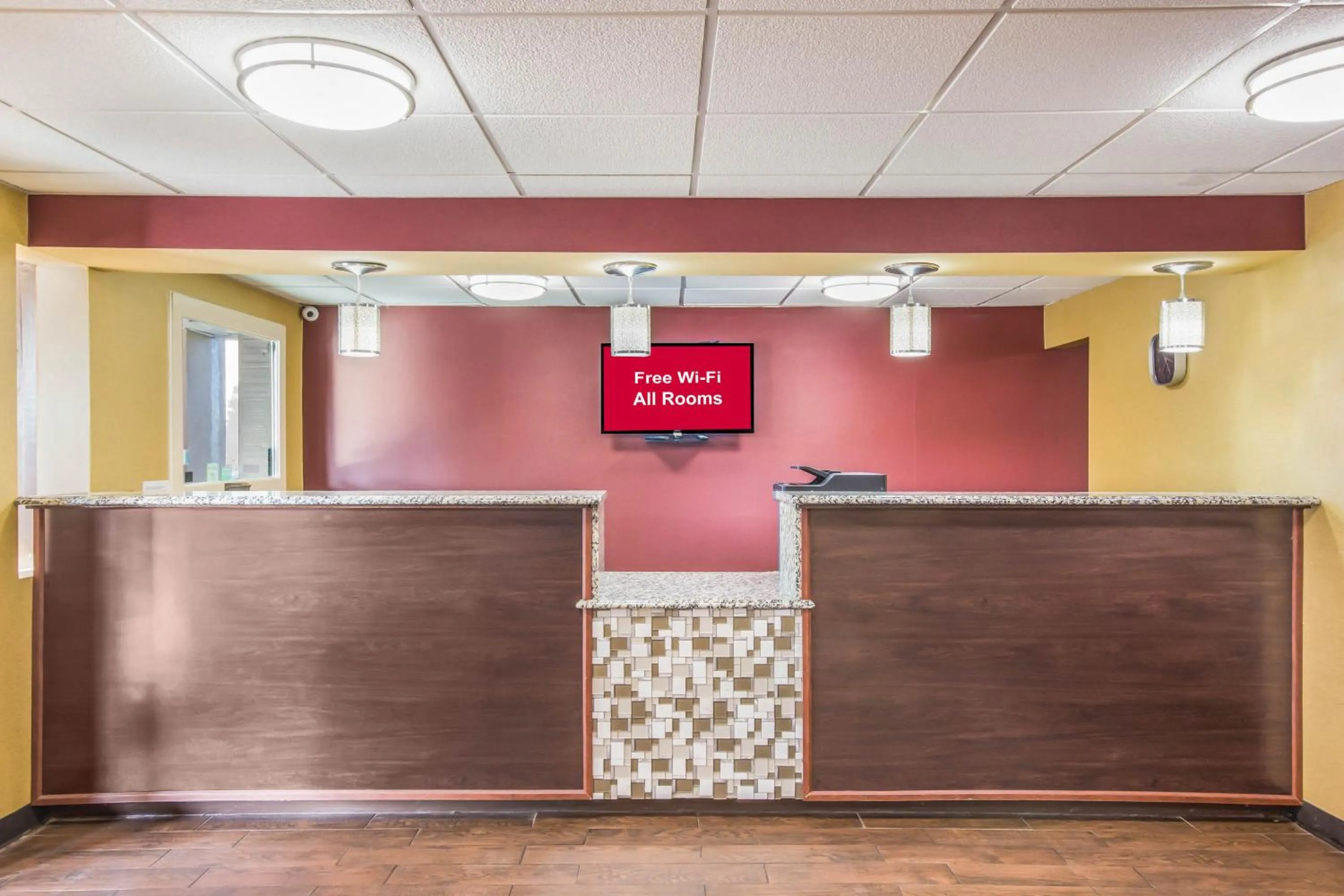 Lobby or reception in Red Roof Inn Cincinnati Airport–Florence/ Erlanger