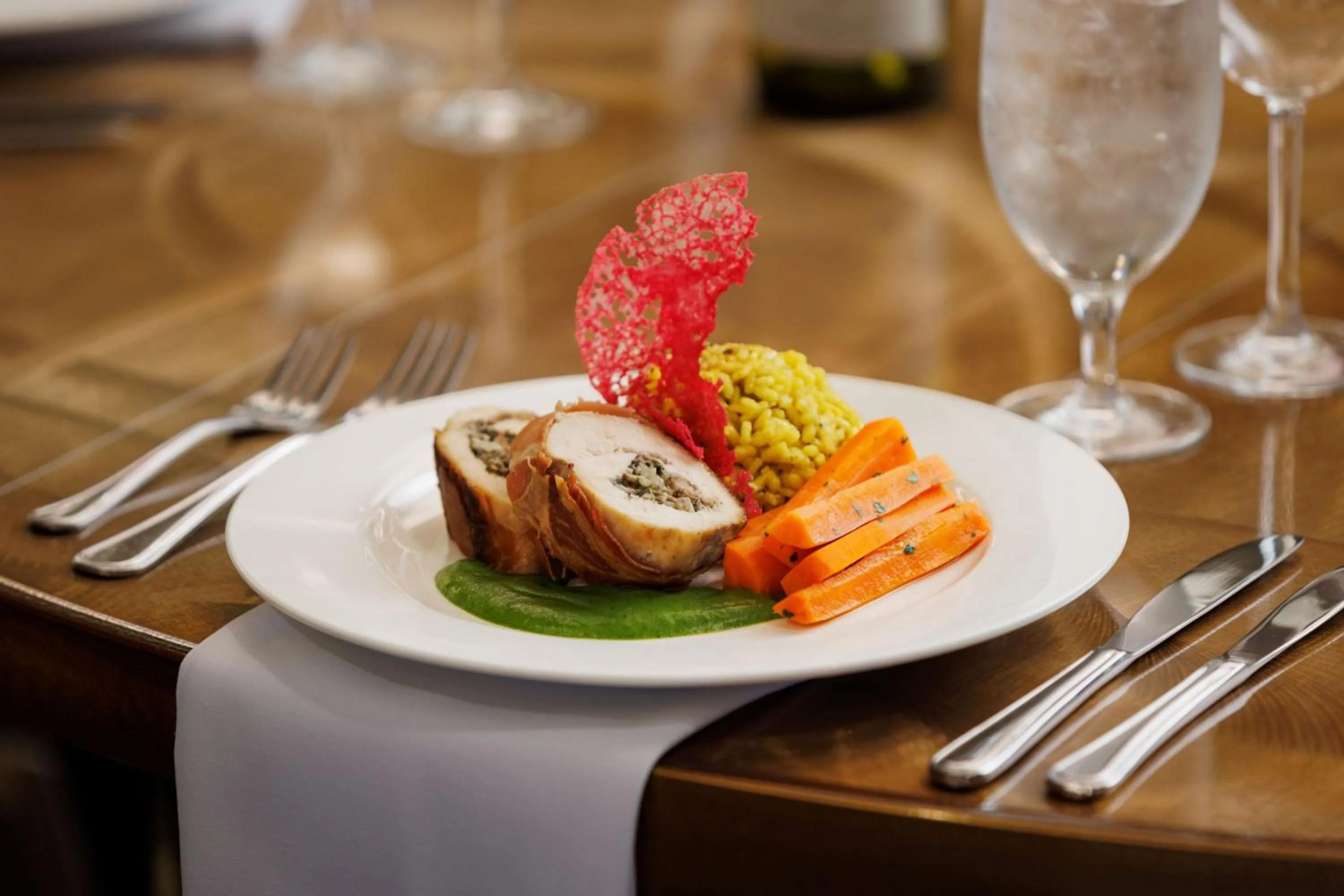 Restaurant/places to eat in Courtyard by Marriott Prince George