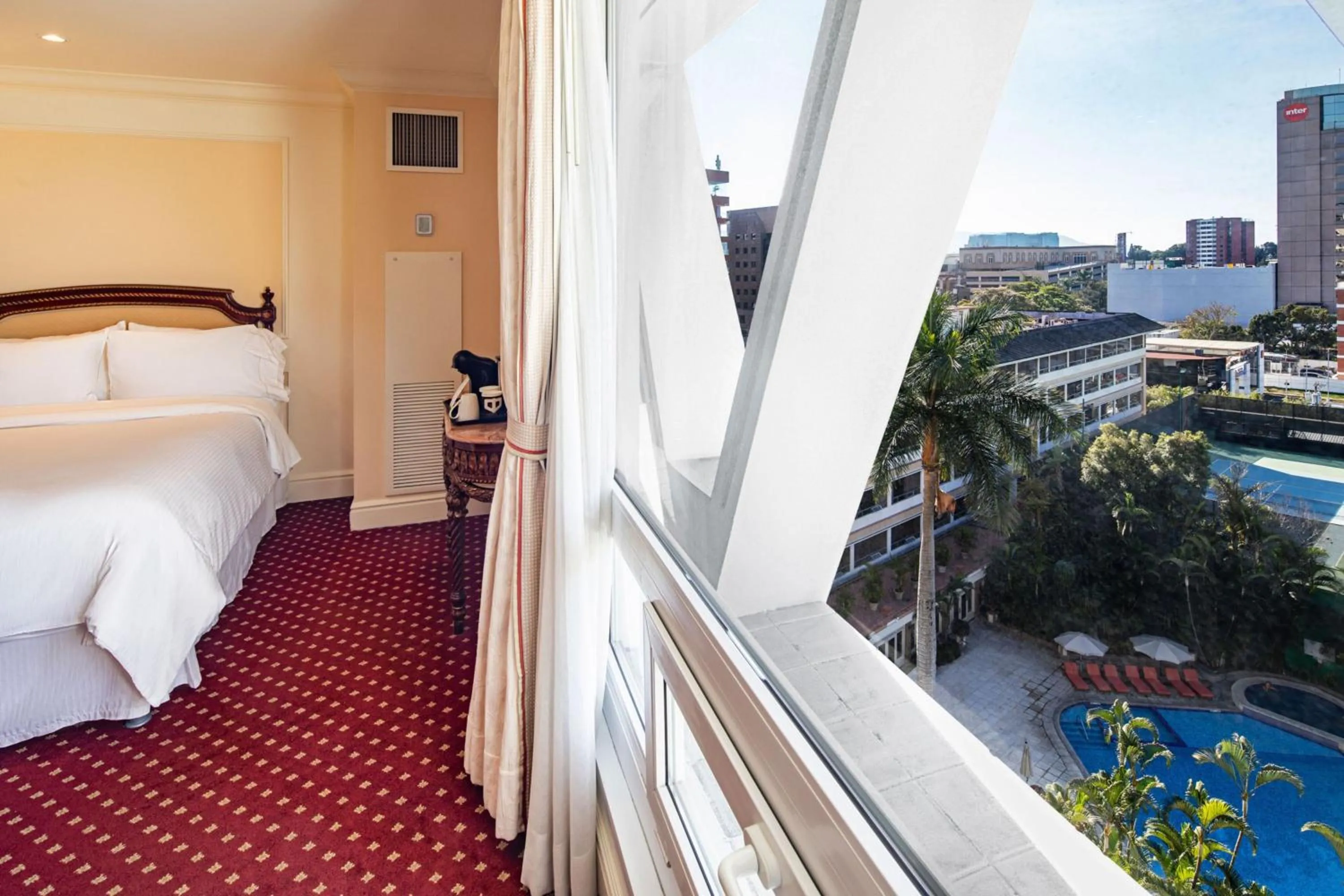 Swimming pool, Bed in The Westin Camino Real, Guatemala