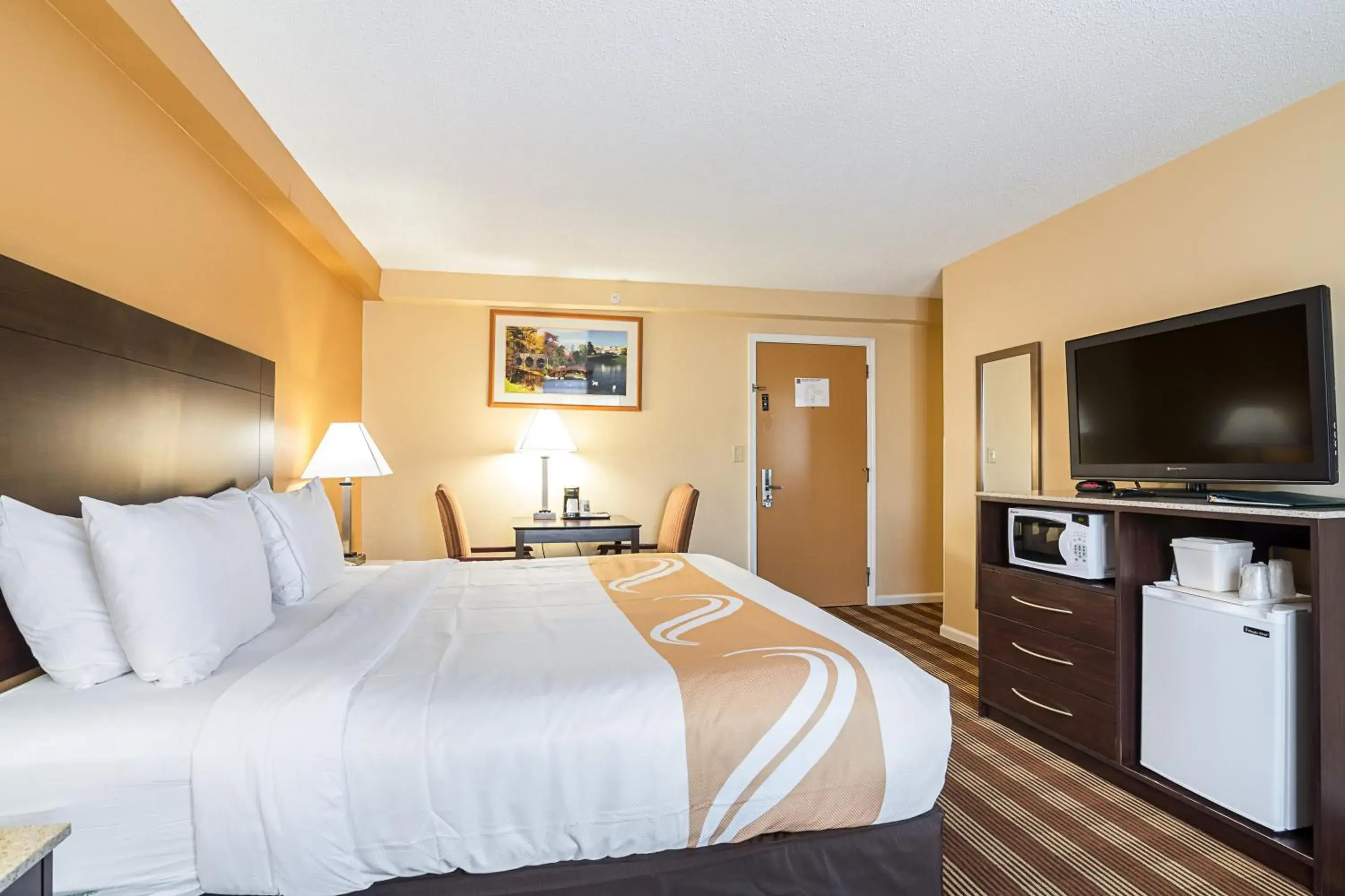 Bedroom, Bed in Quality Inn North Conway Bedroom, Bed in Quality Inn North Conway