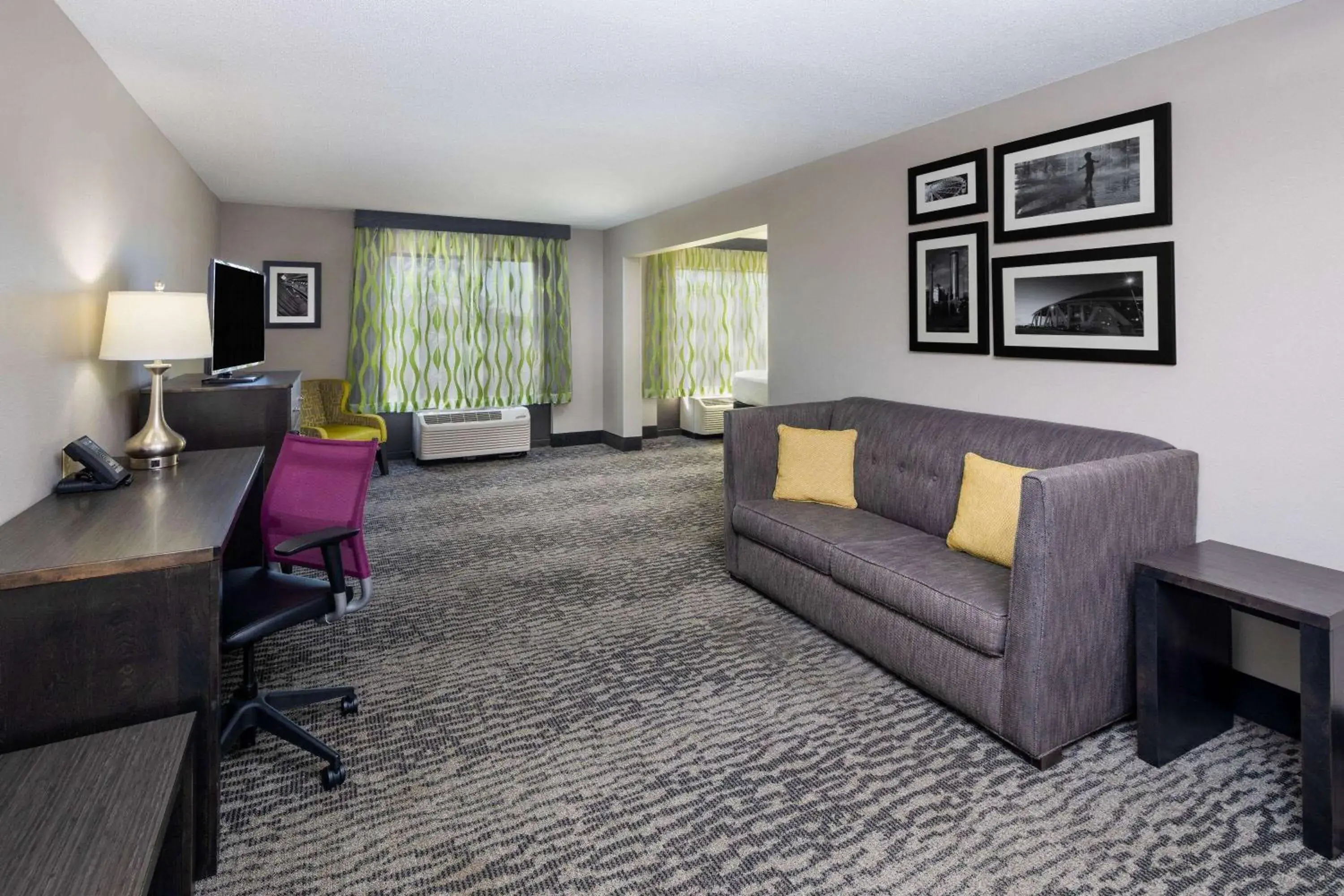 Photo of the whole room in La Quinta by Wyndham Kennesaw Photo of the whole room in La Quinta by Wyndham Kennesaw