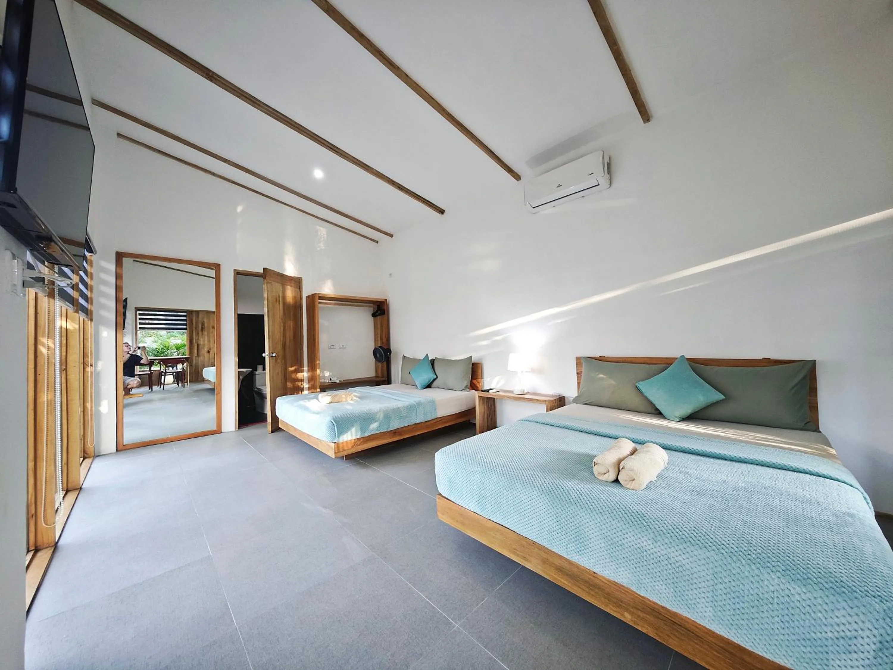 Bed in Island World Panglao