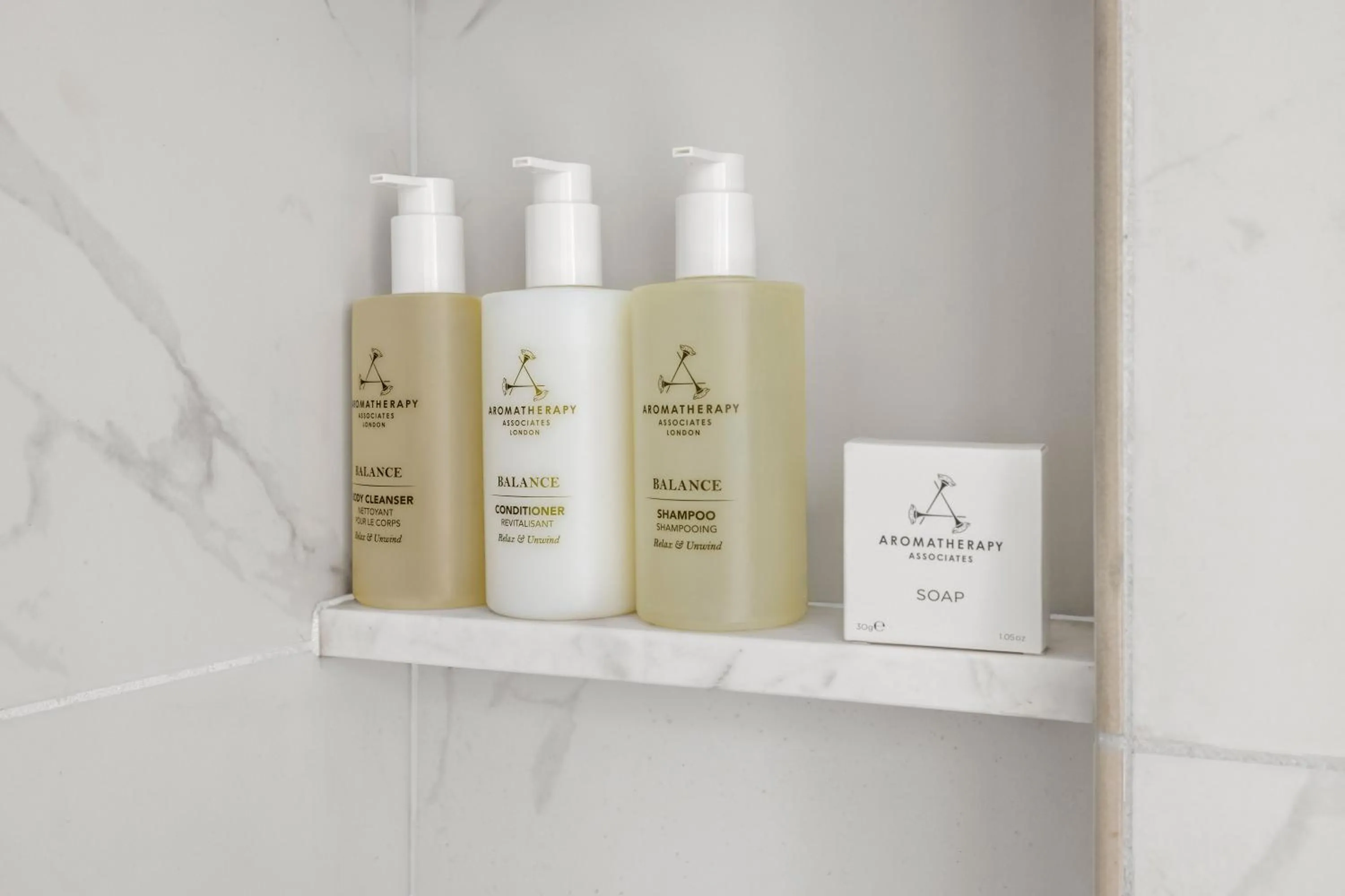 Bathroom in JW Marriott Nashville