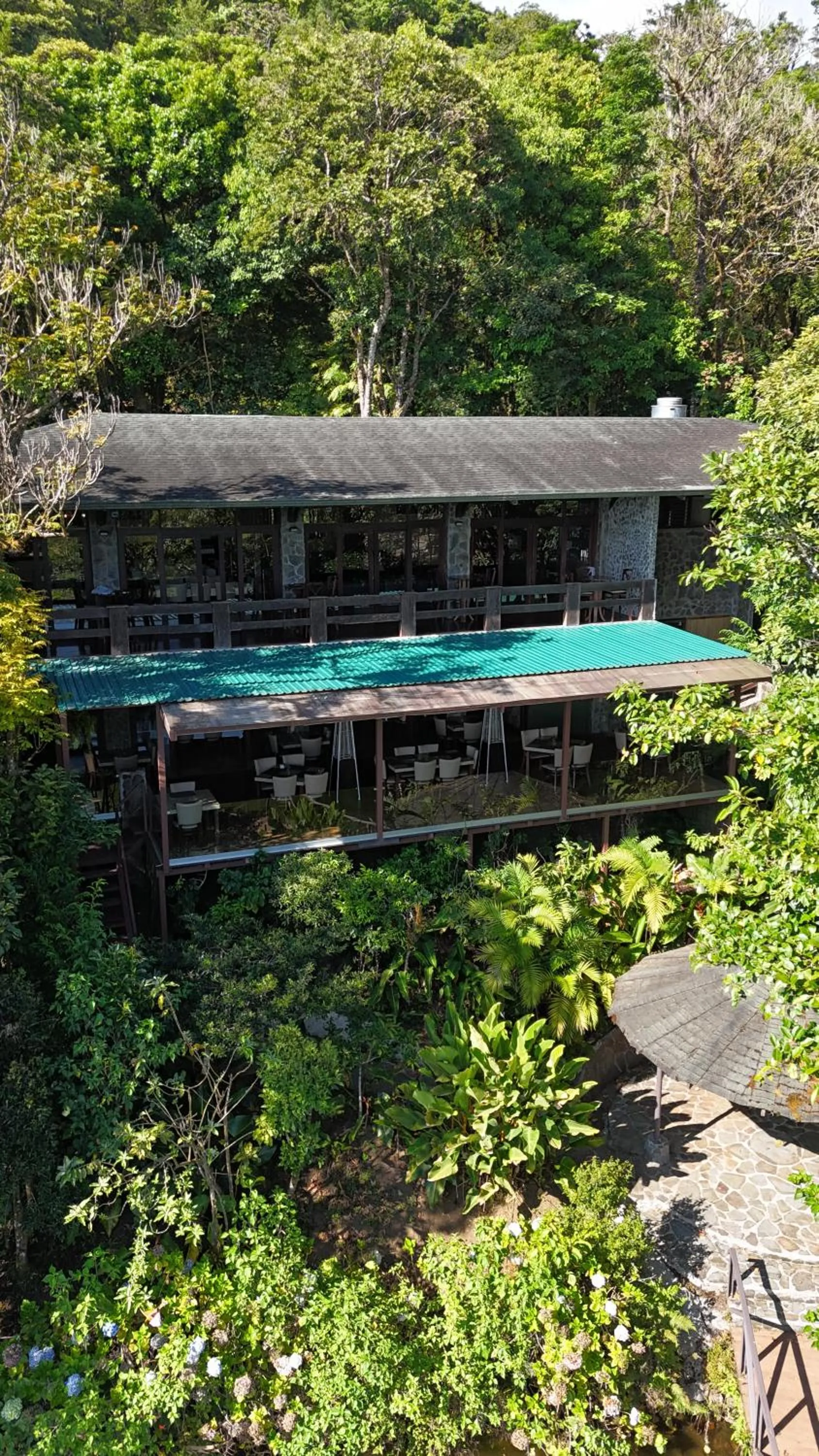 Property building in El Establo Mountain Hotel