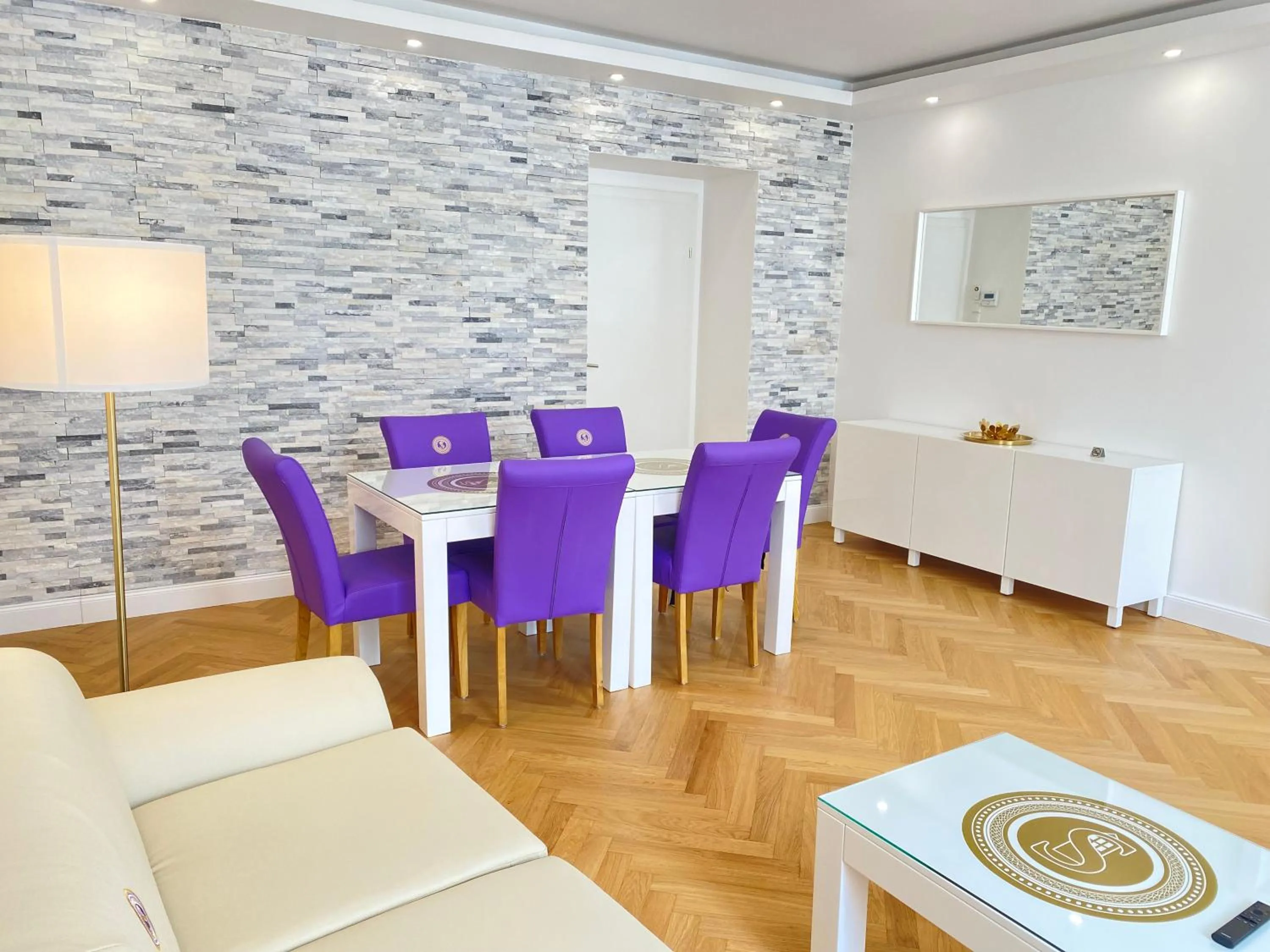 Dining area in Steiner Residences Vienna Taborstrasse