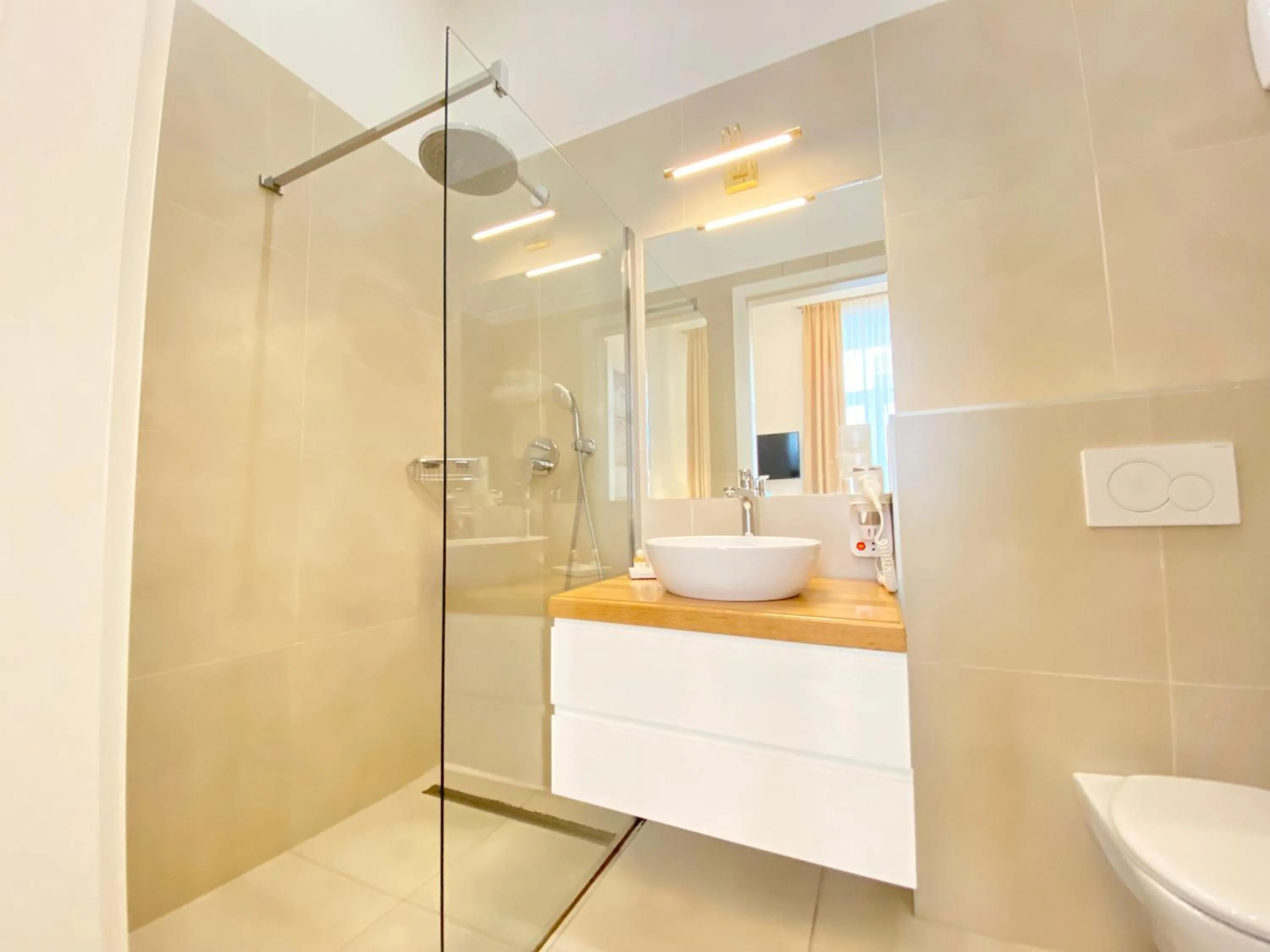 Shower in Steiner Residences Vienna Taborstrasse