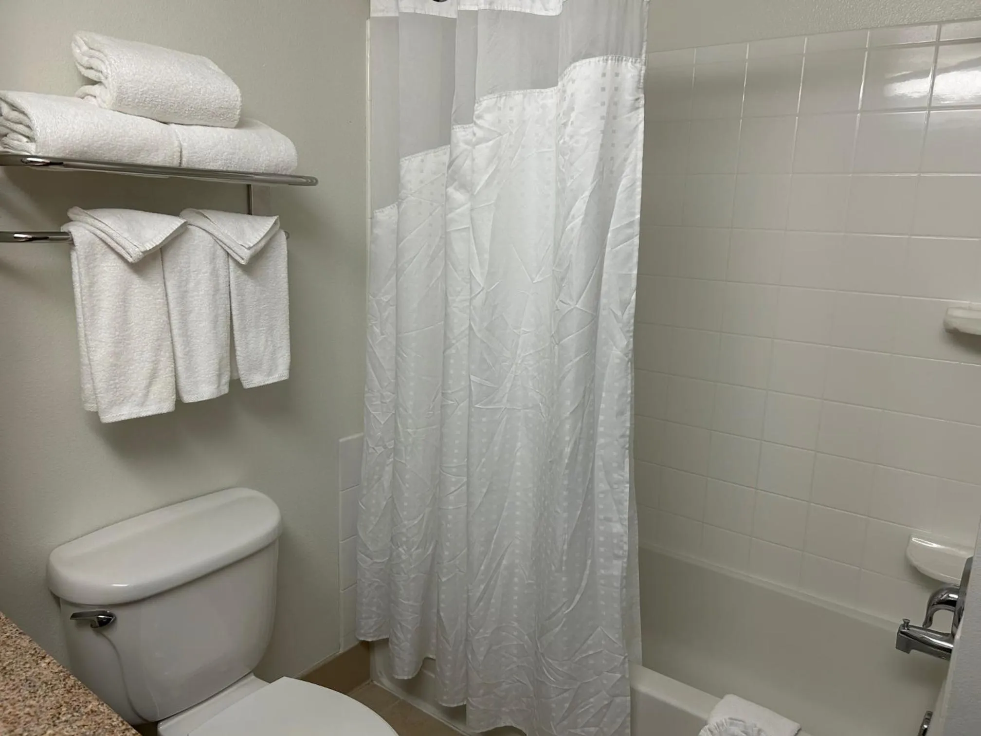 Shower in Holiday Inn & Suites - Barstow by IHG