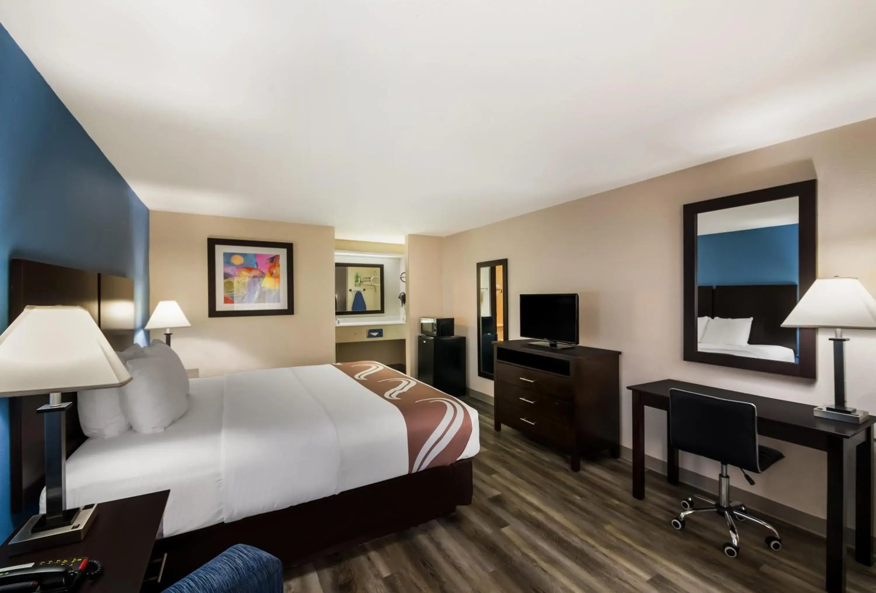 Bedroom, Bed in Quality Inn & Suites Round Rock Bedroom, Bed in Quality Inn & Suites Round Rock