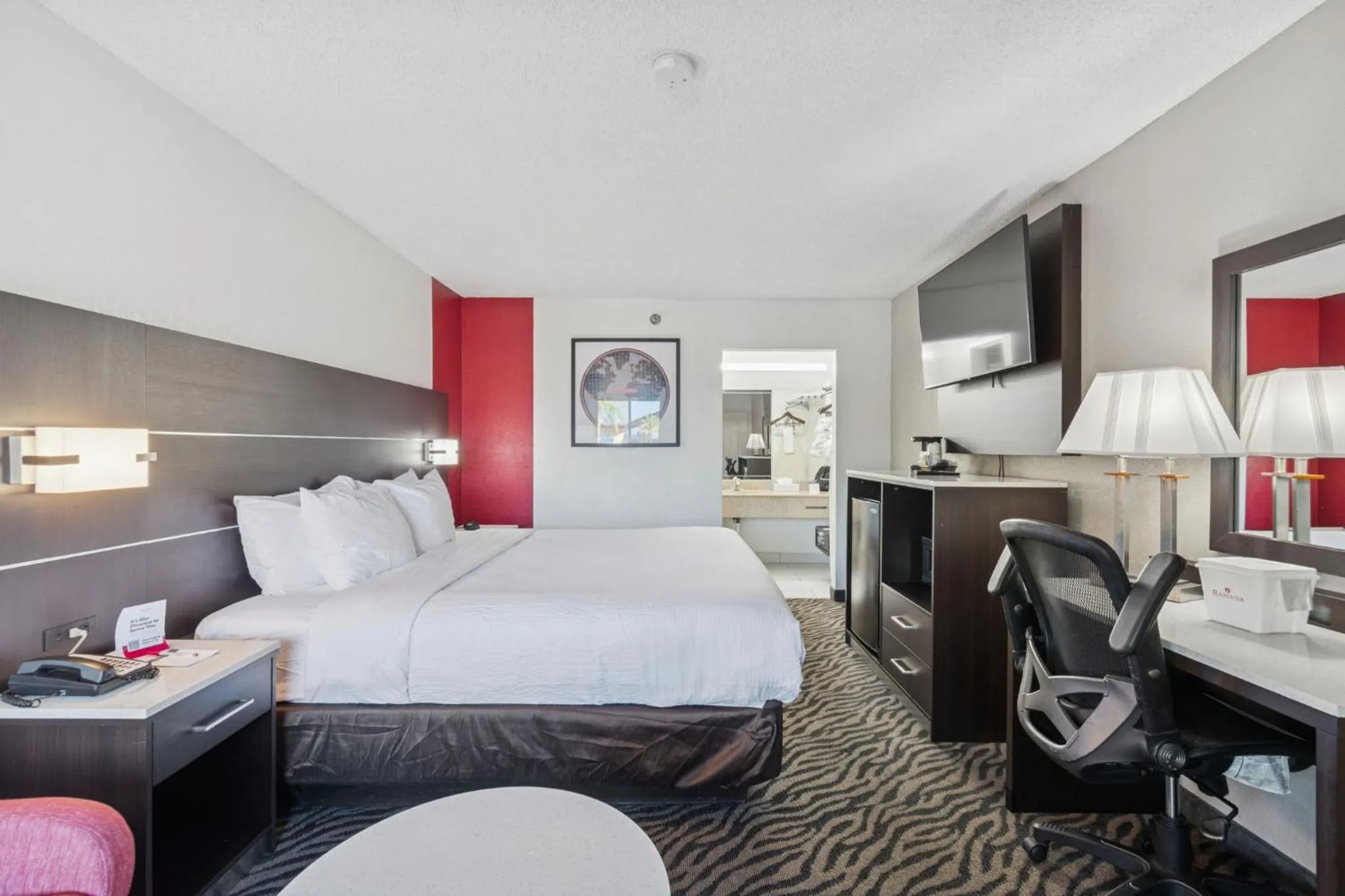 Bed in Ramada by Wyndham Temple Terrace/Tampa North