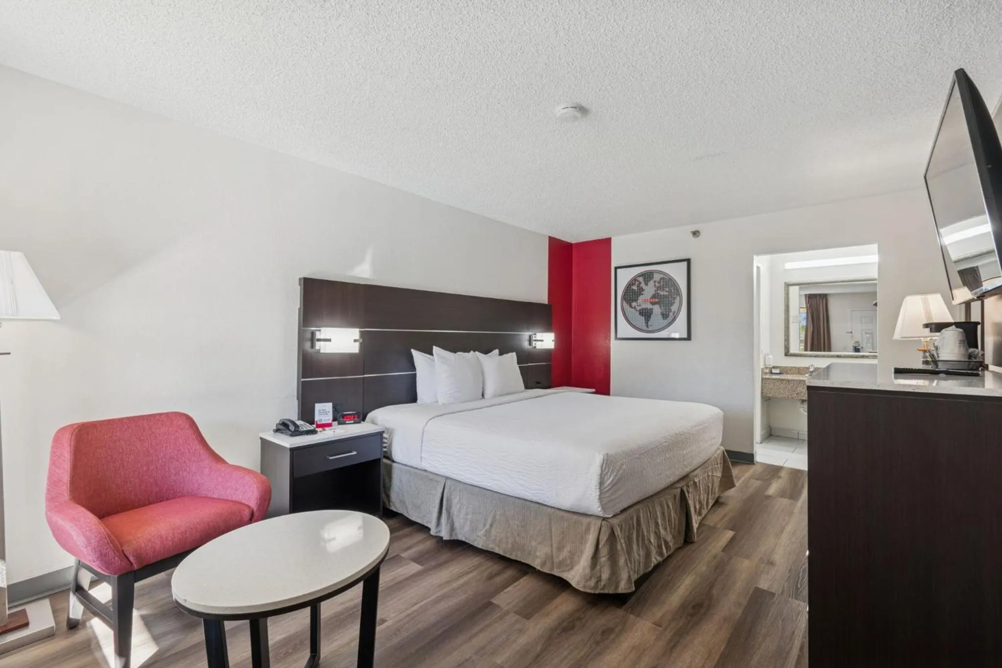 Bed in Ramada by Wyndham Temple Terrace/Tampa North