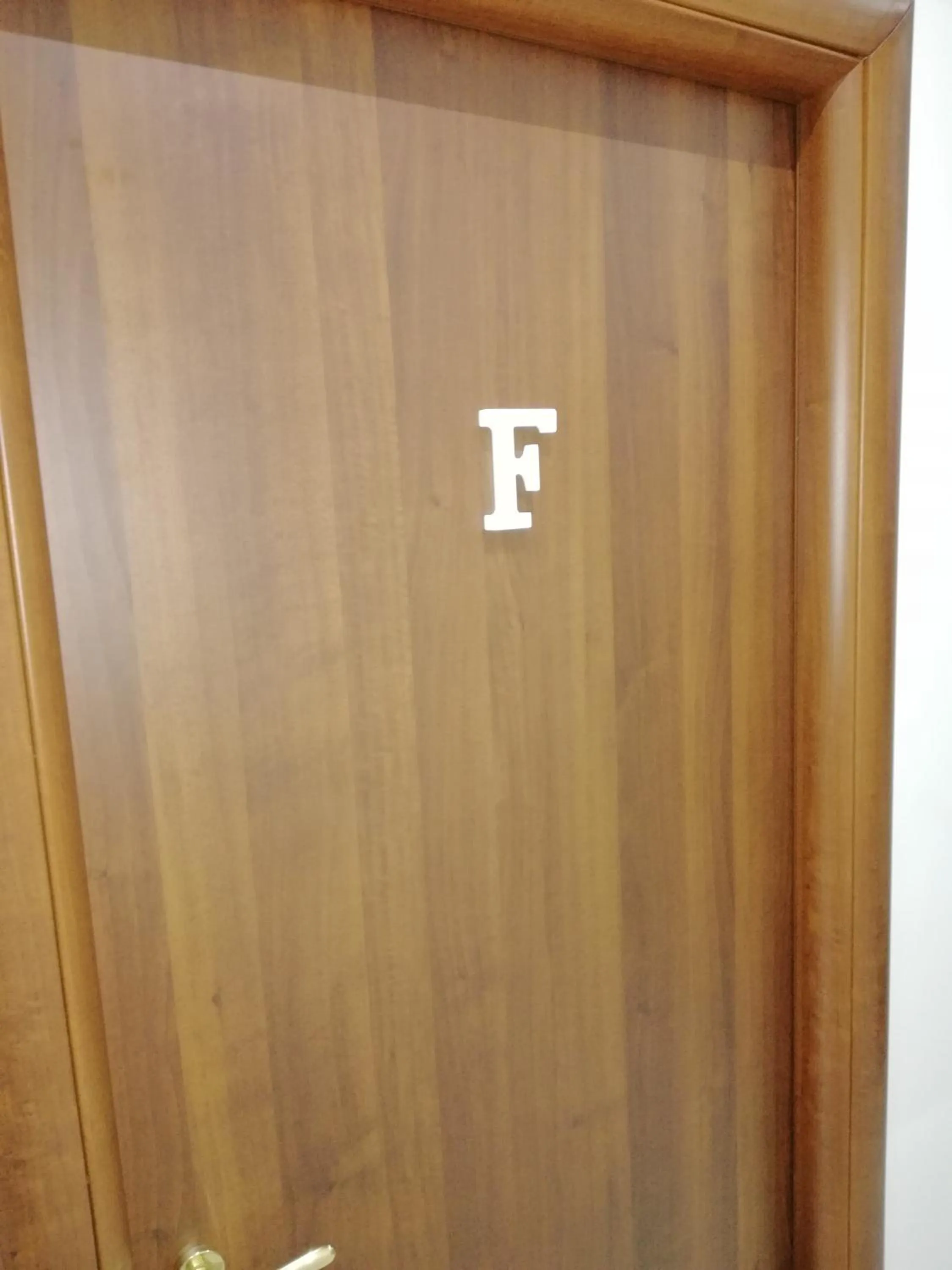 Logo/Certificate/Sign in ImeraRooms