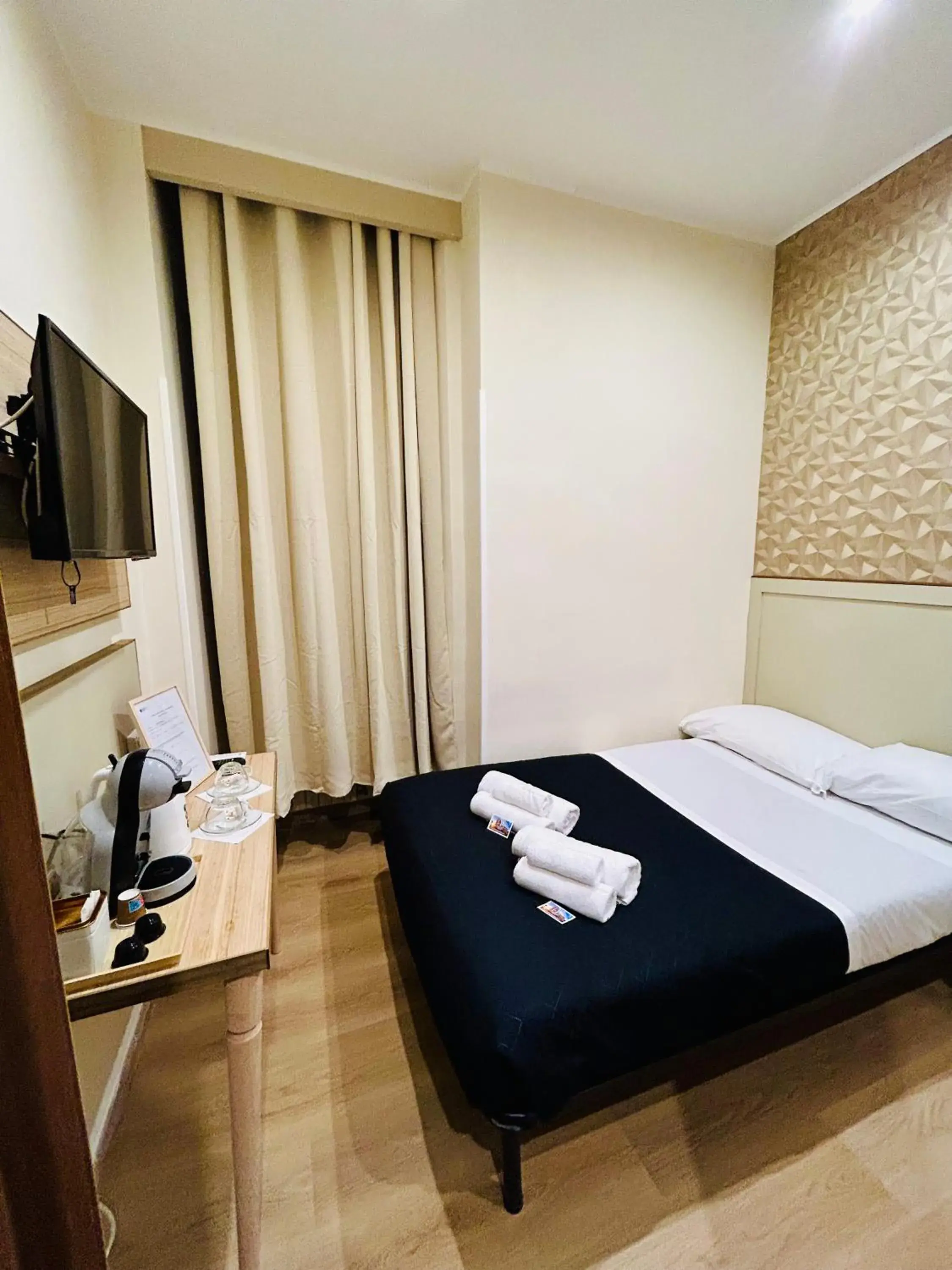 Bedroom, Bed in ImeraRooms Bedroom, Bed in ImeraRooms